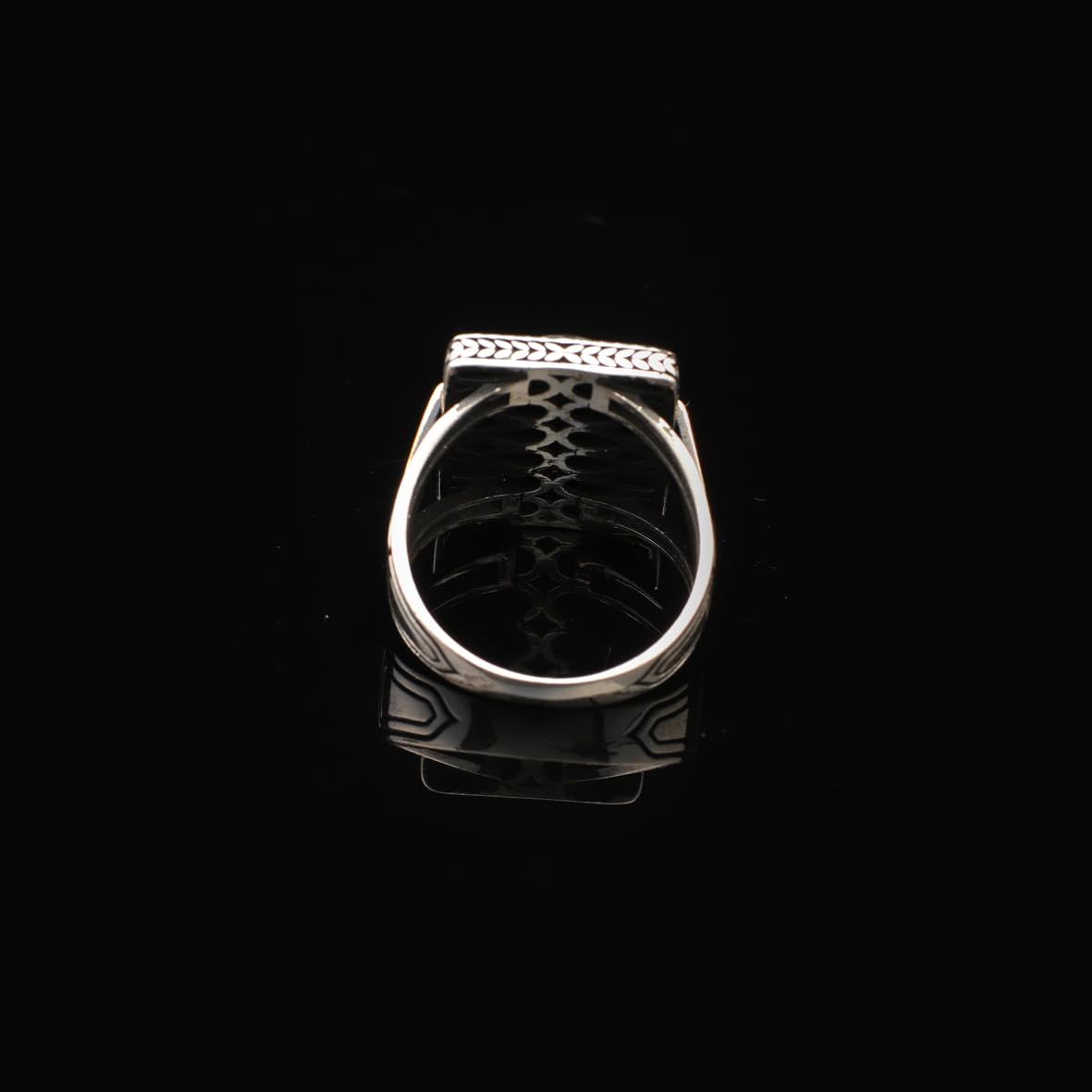 Handmade Medusa Ring for Men – Gothic Signet Ring with Micro Onyx Stone – 925 Sterling Silver Vintage Engagement Ring – Gemstone Mens Silver Ring with Custom Engraving