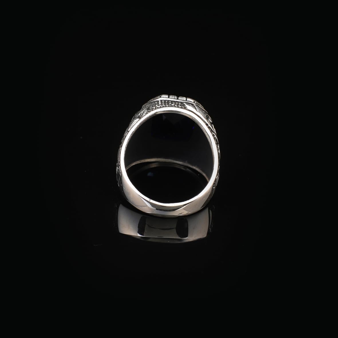Handmade Blue Sapphire Gemstone Engagement Ring for Men Vintage 925 Sterling Silver