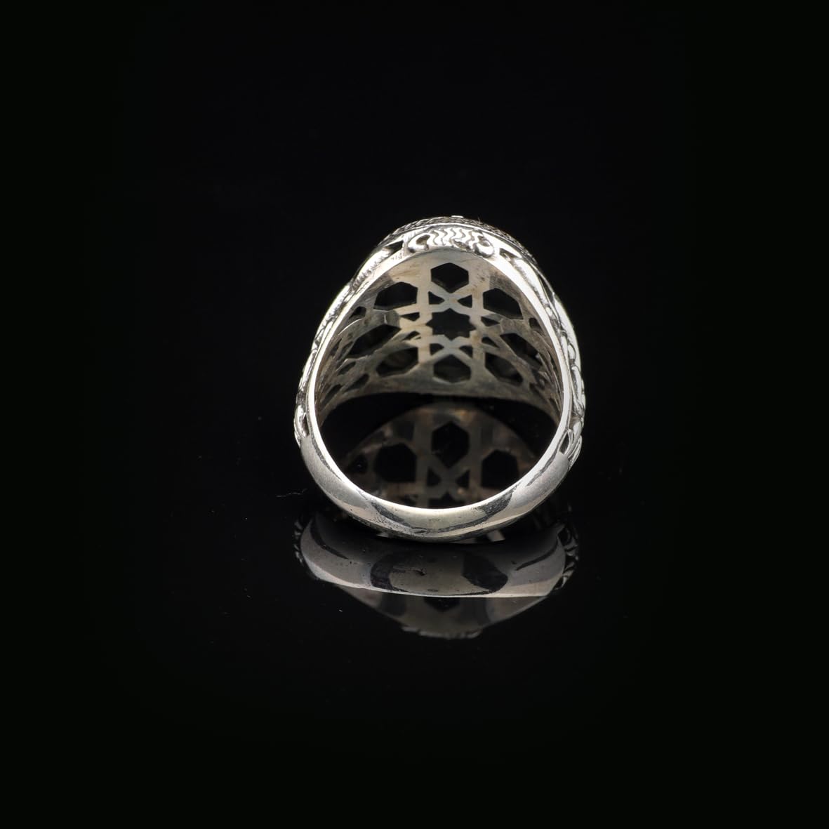 Men's 925 Sterling Silver Cross Signet Ring - Christian Vintage Statement Ring - Polished Handmade Engagement Ring with Custom Engraving - Silver Polishing Cloth Gift Included