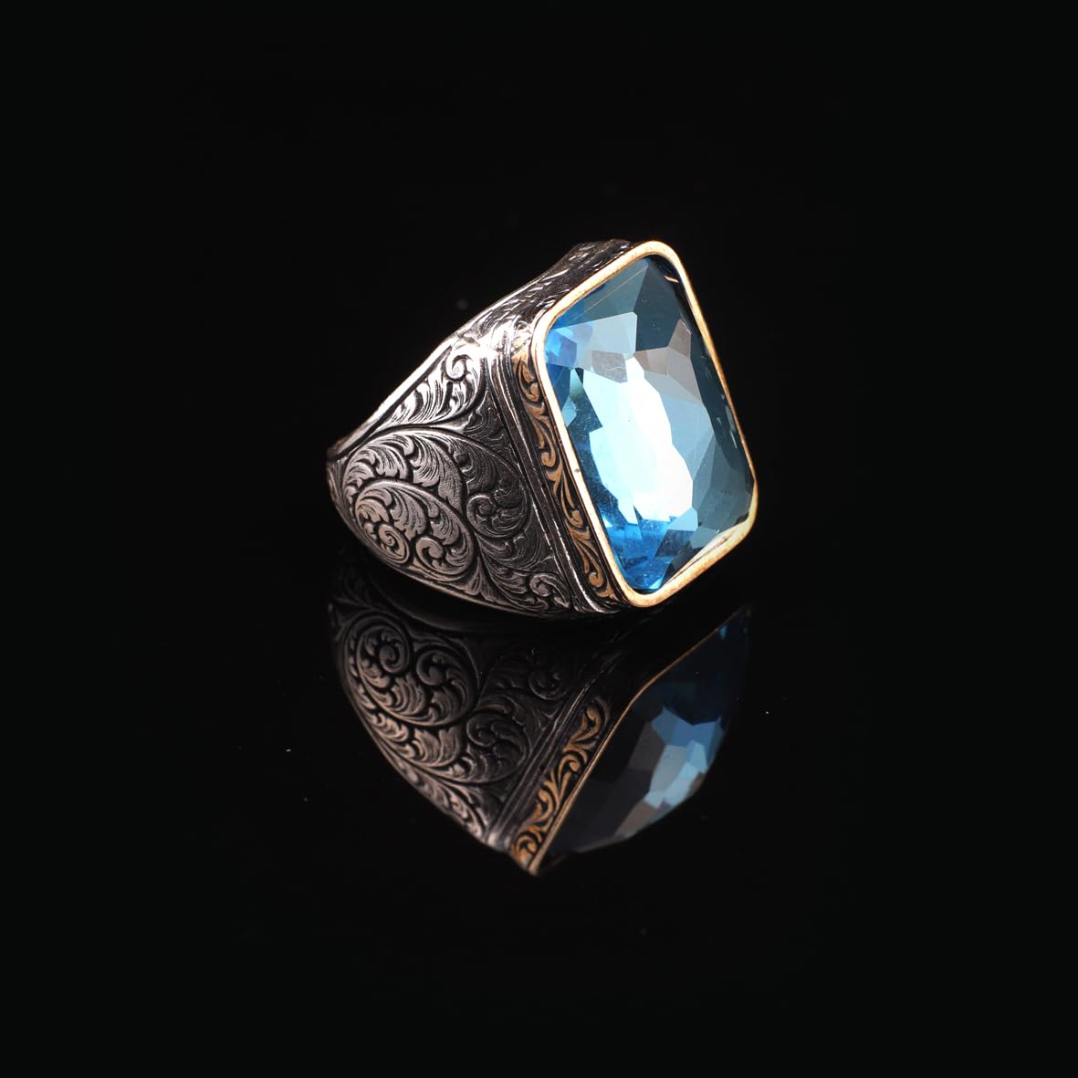 "Handmade Vintage Men's Ring with 925 Sterling Silver and Gemstone - Unique Jewelry Piece - Ring with Silver Polishing Cloth Gift