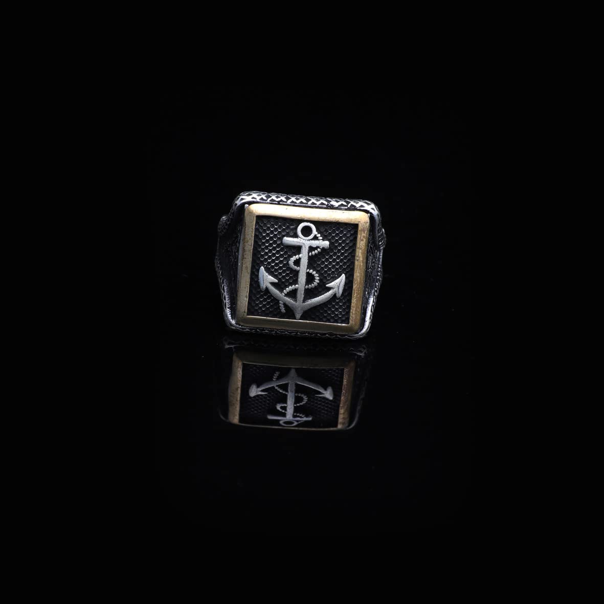 925K Sterling Silver Anchor Ring