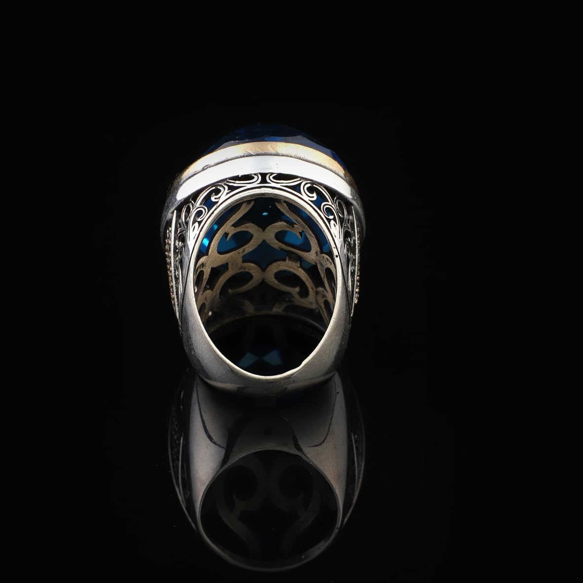 Aquamarine Ring with Micro Sapphire