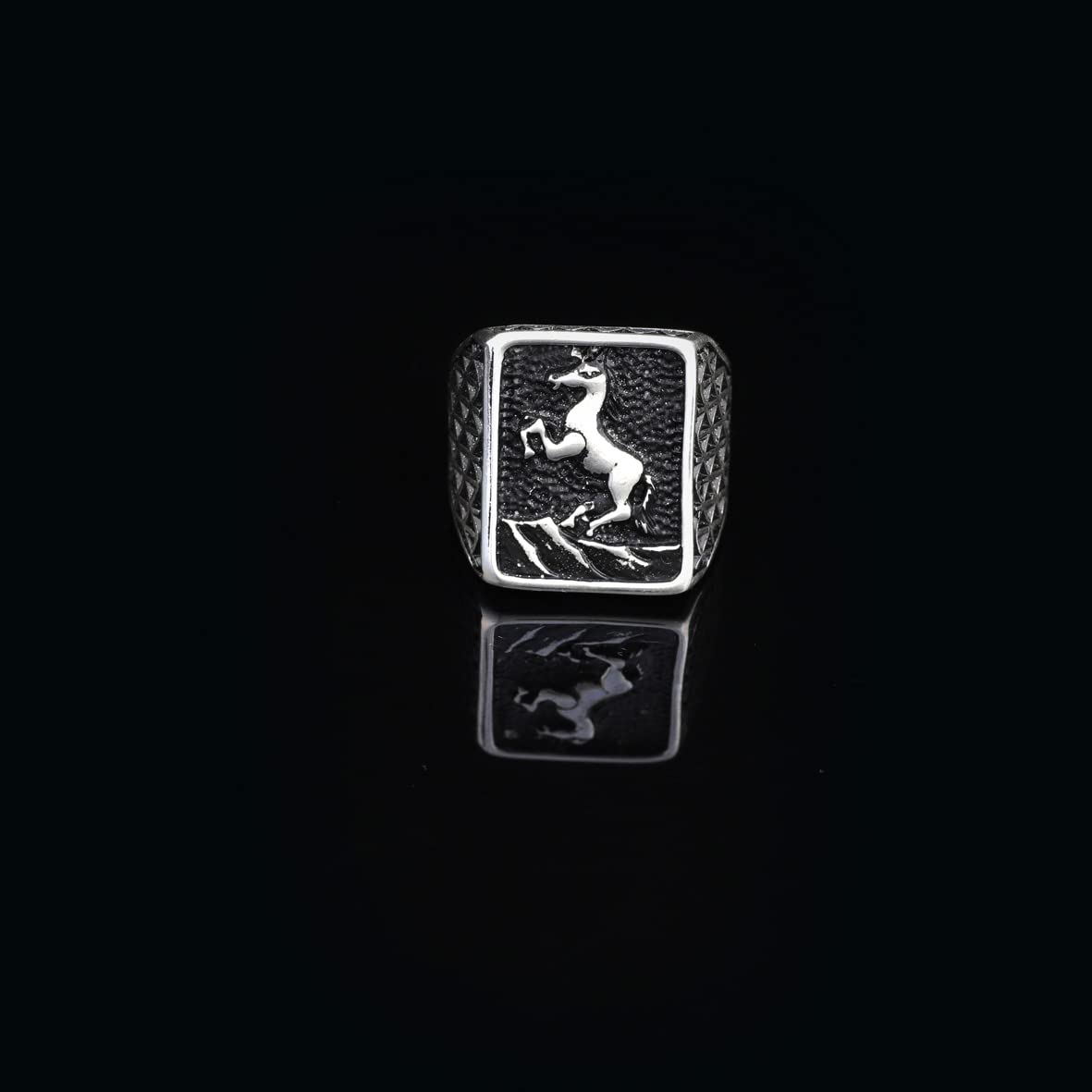 925K Sterling Silver Horse Ring