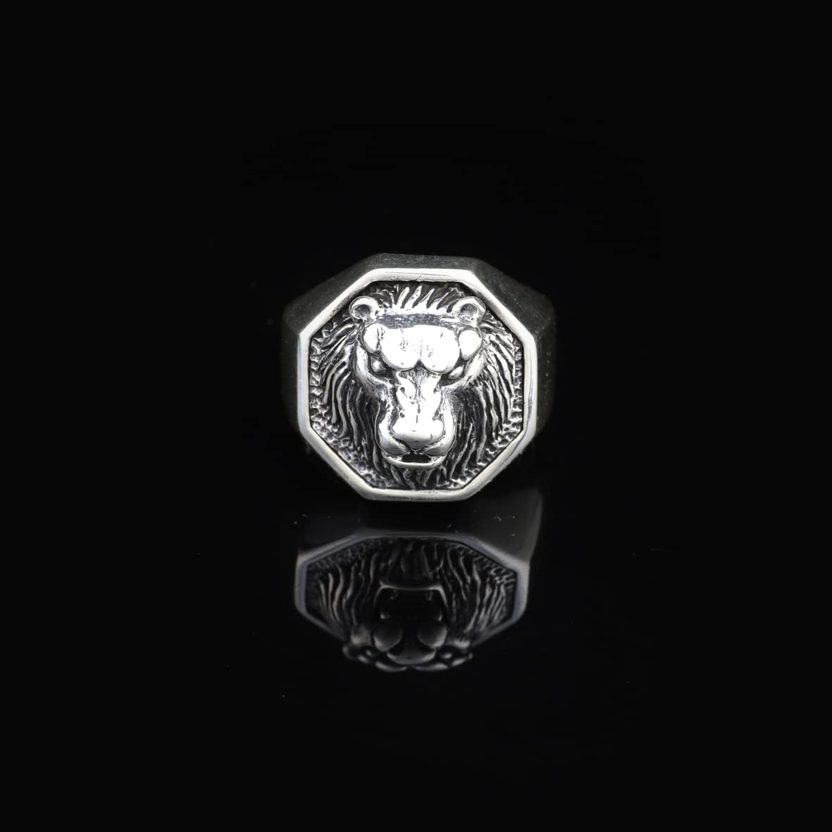 925K Sterling Silver Lion Ring