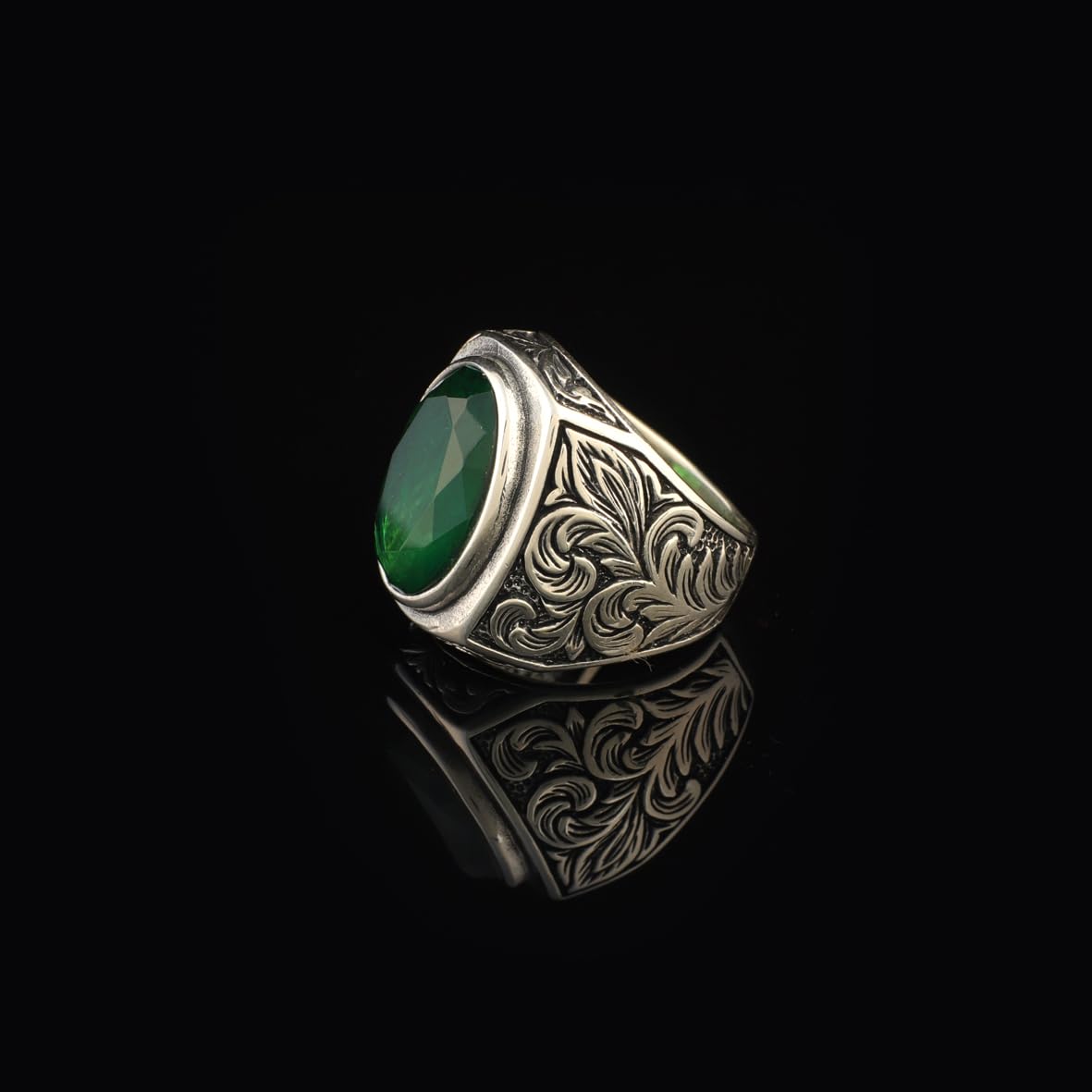 Men's Vintage Ottoman Emerald Ring