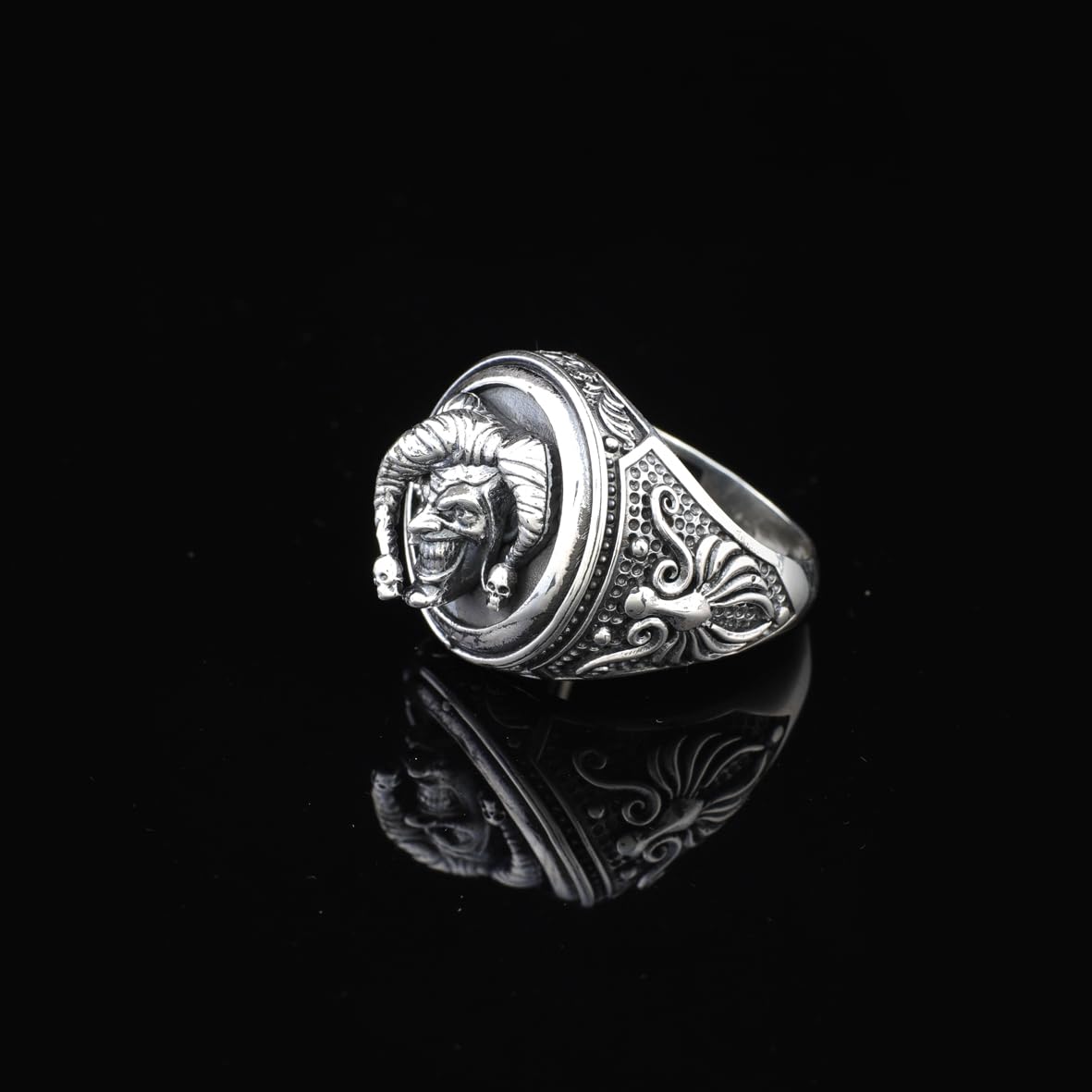 Handmade 925 Sterling Silver Clown Skull Ring - Men's Oxidized Jewelry with Silver Polishing Cloth Gift - Biker Ring