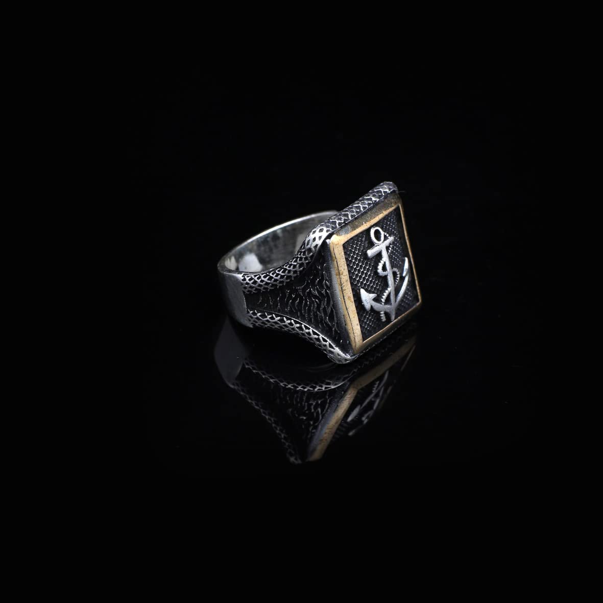 925K Sterling Silver Anchor Ring