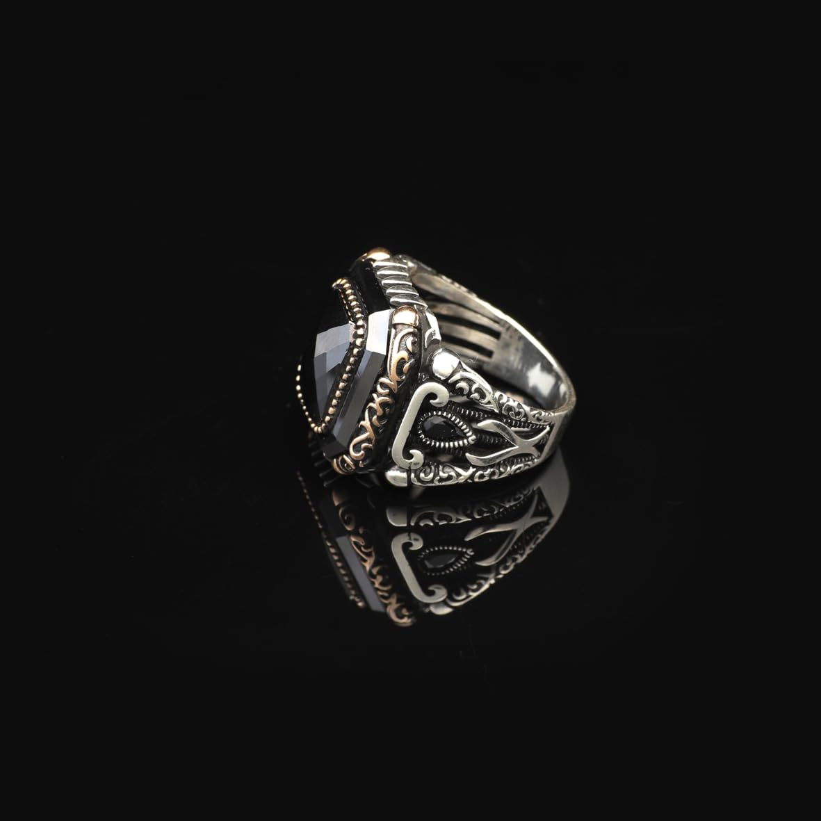 Vintage Black Onyx Ring for Men - Handmade 925 Sterling Silver Engagement Ring with Polished Gemstone - Turkish Style Men's Jewelry with Silver Polishing Cloth Gift