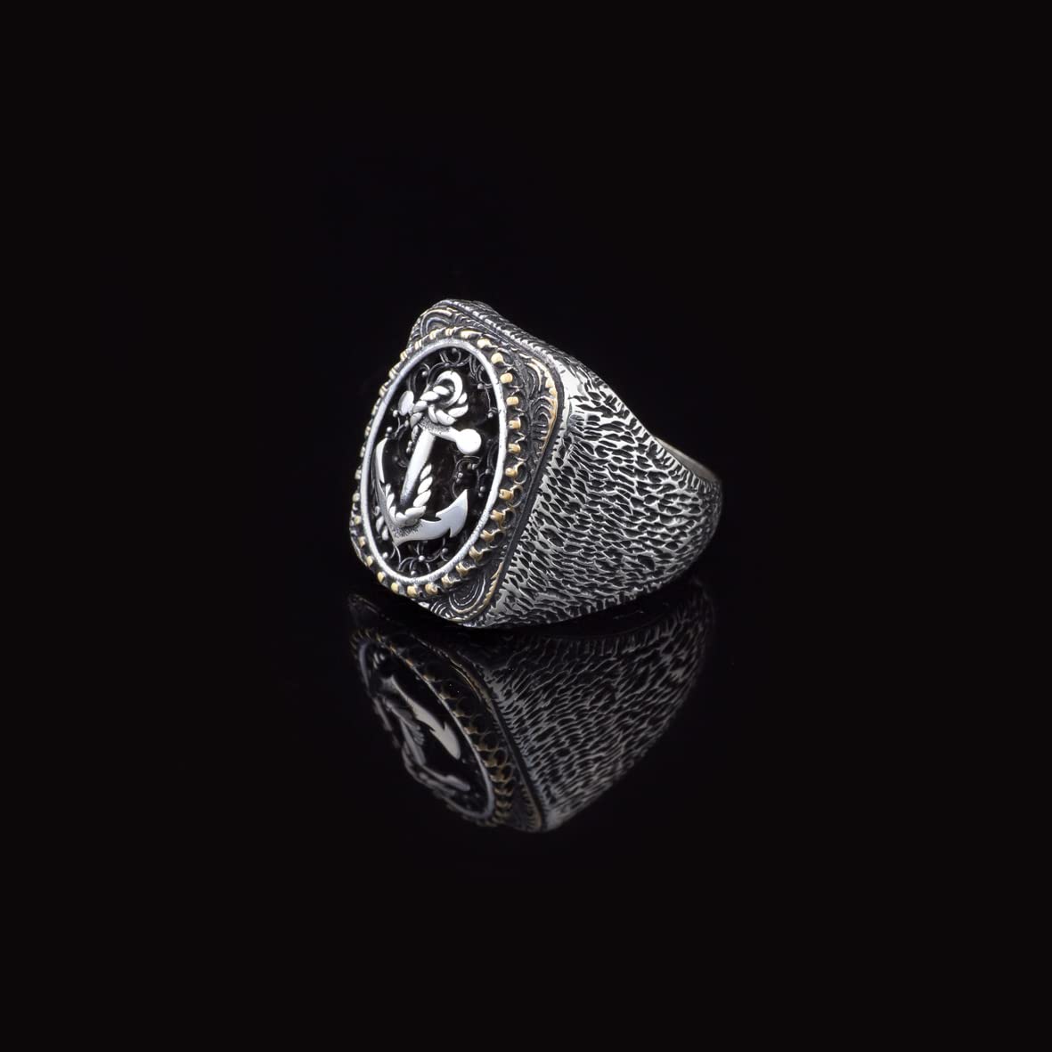 925K Sterling Silver Anchor Ring