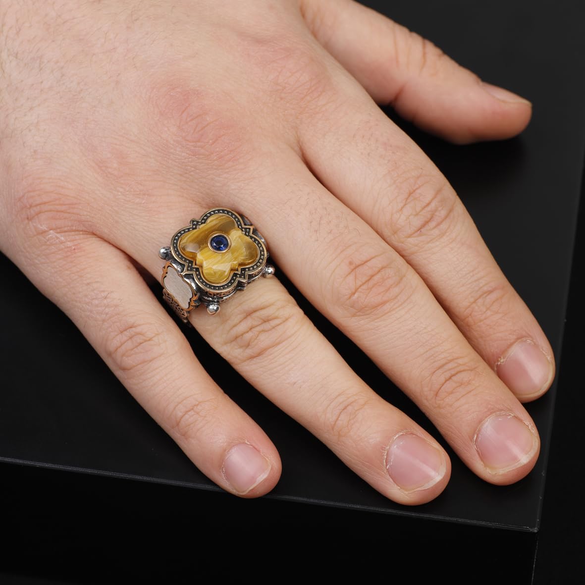 Handmade 925 Sterling Silver Men's Ring with Squeeze Amber & Blue Sapphire