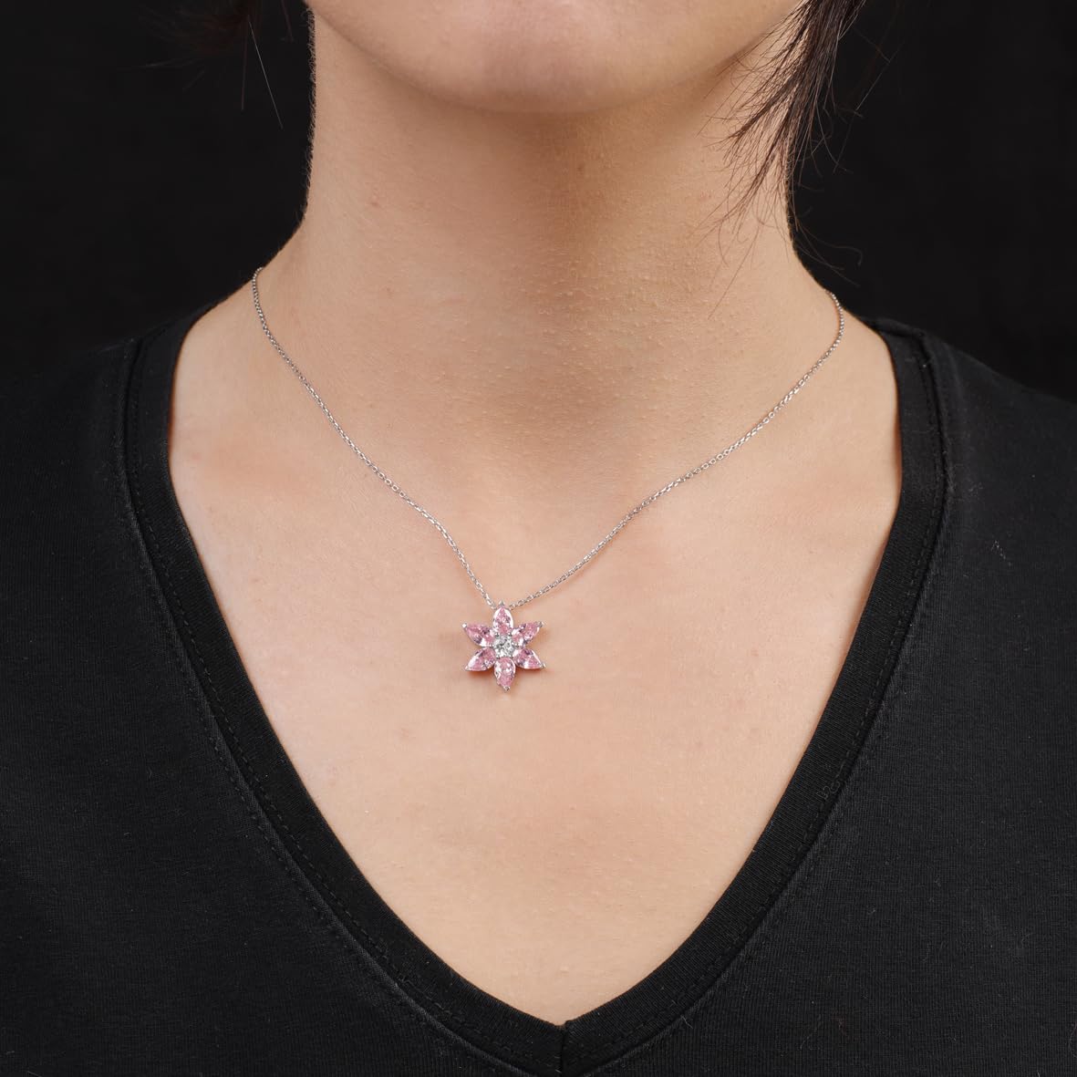 Flower and Rose Quartz Necklace on Sterling Silver - Cute Flower Pendant in Sterling Silver for Women - Birthday Gifts for Women