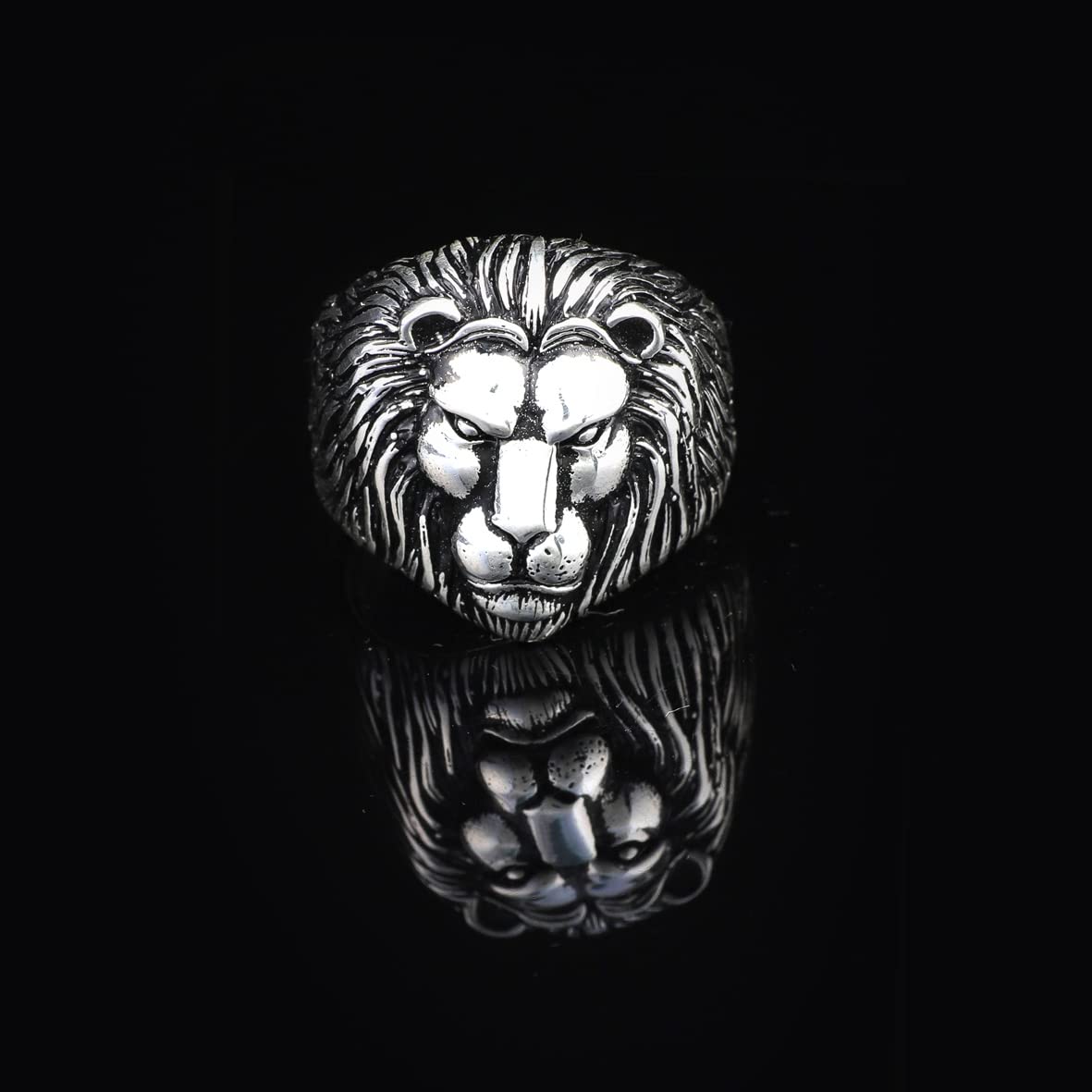 925K Sterling Silver Lion Ring
