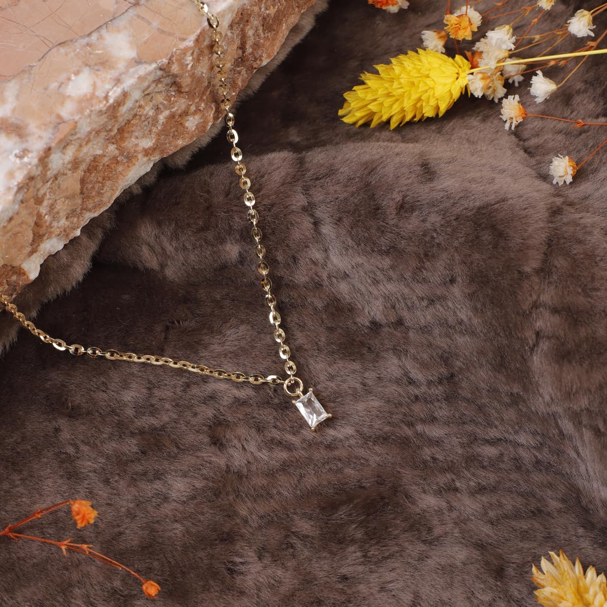 Baguette Necklace with Zircon Stone in Gold Plated Sterling Silver - Cute and Aesthetic Necklace - Gold Plated Sterling Silver for Women - Birthday Gifts for Women