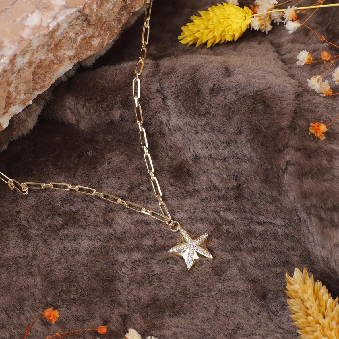 Golden Star Necklace - Gold Plated & Sterling Silver Necklace - Cute Necklaces with Aesthetic Charm - Dainty Gold Necklace for Women - Birthday Gifts for Women