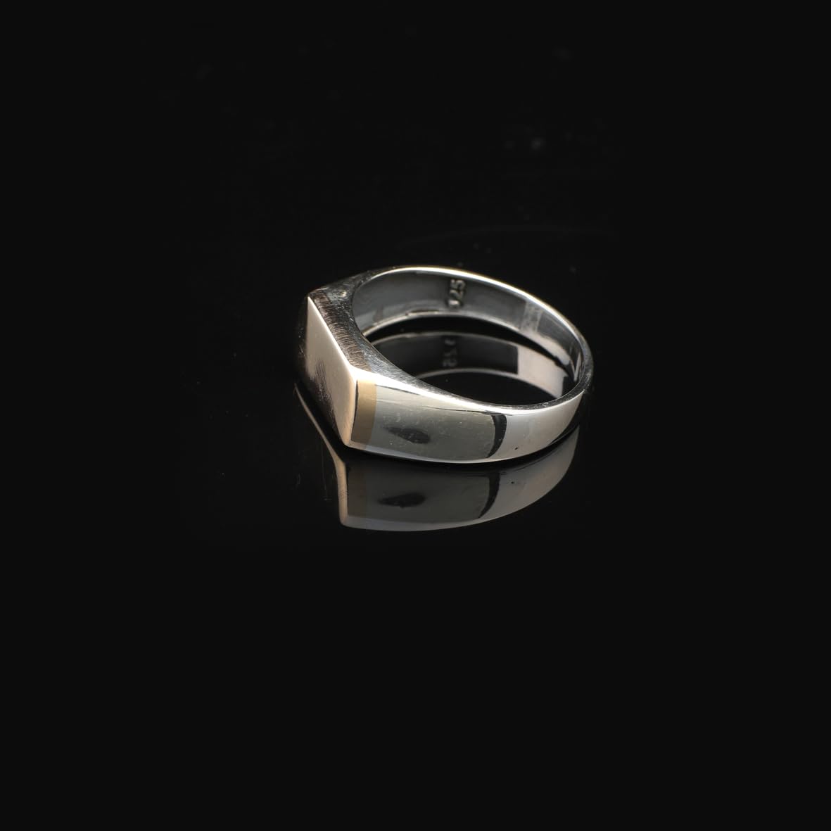 Personalized Wedding Band Signet Ring – Handmade Vintage Pinky Ring for Men – 925 Sterling Silver Engagement Ring with Custom Engraving + Gift Silver Polishing Cloth