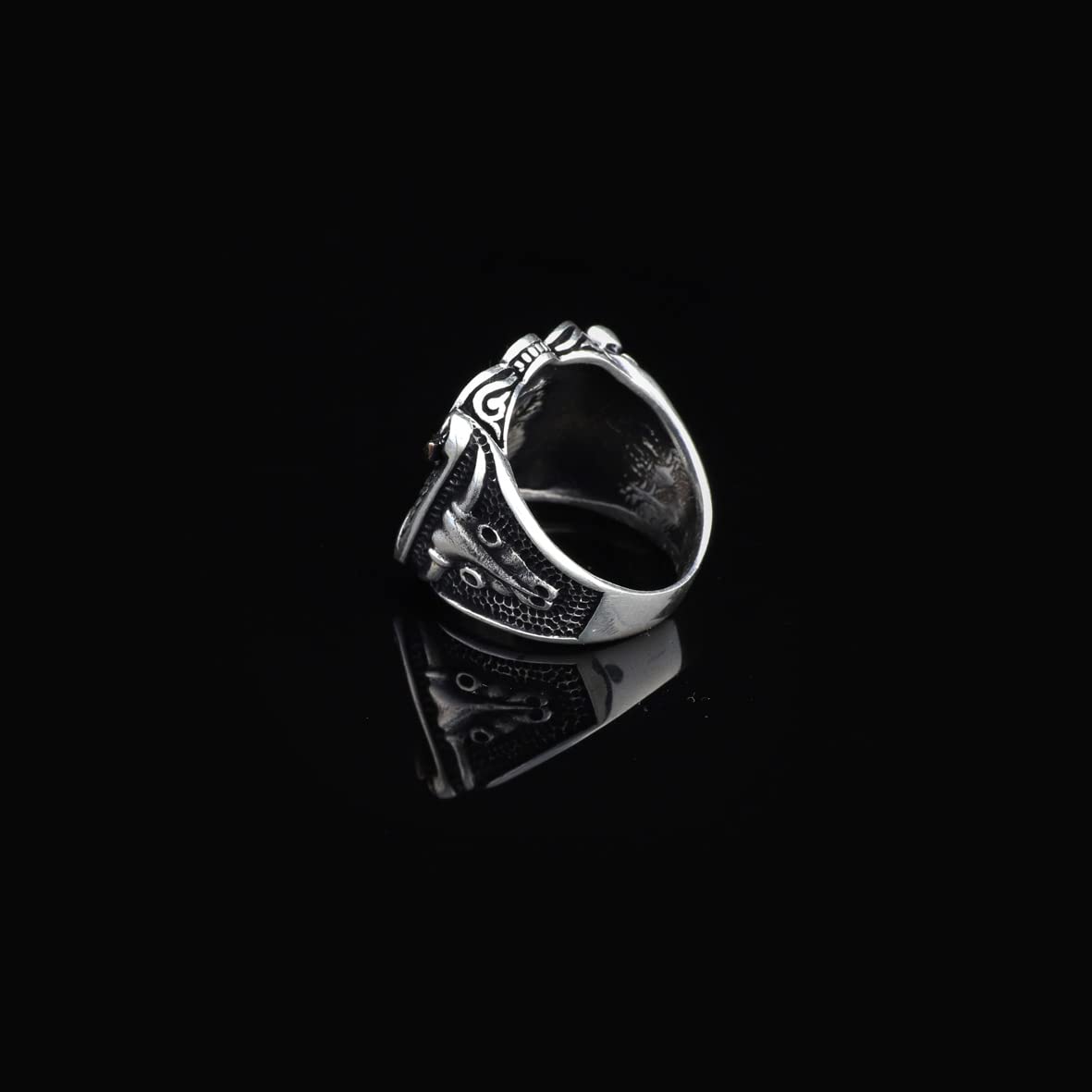 925K Sterling Silver Bull Ring
