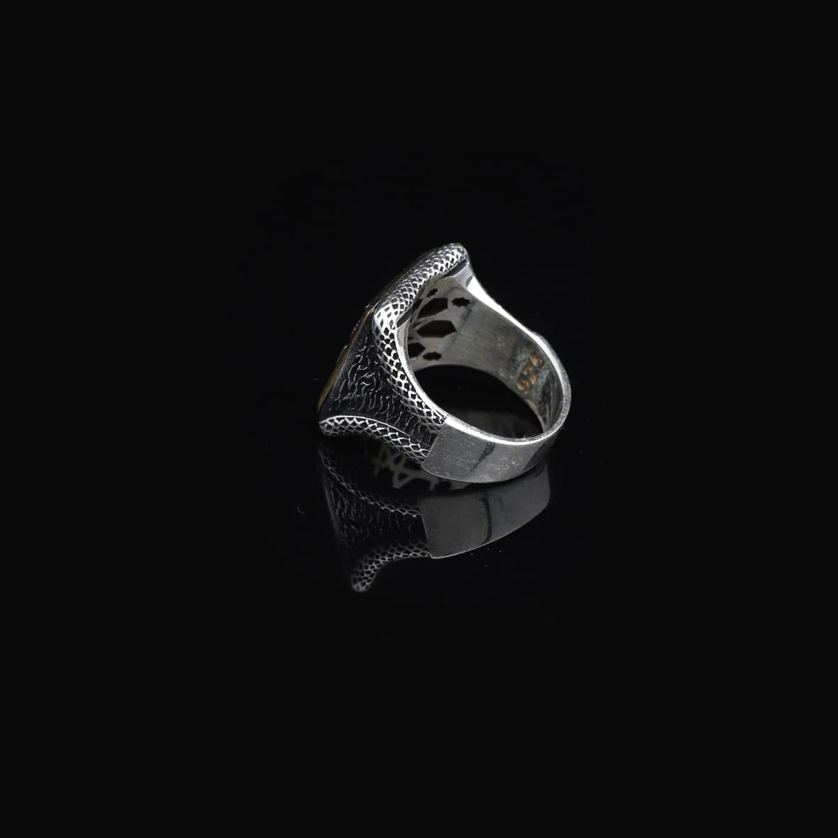 925K Sterling Silver Anchor Ring