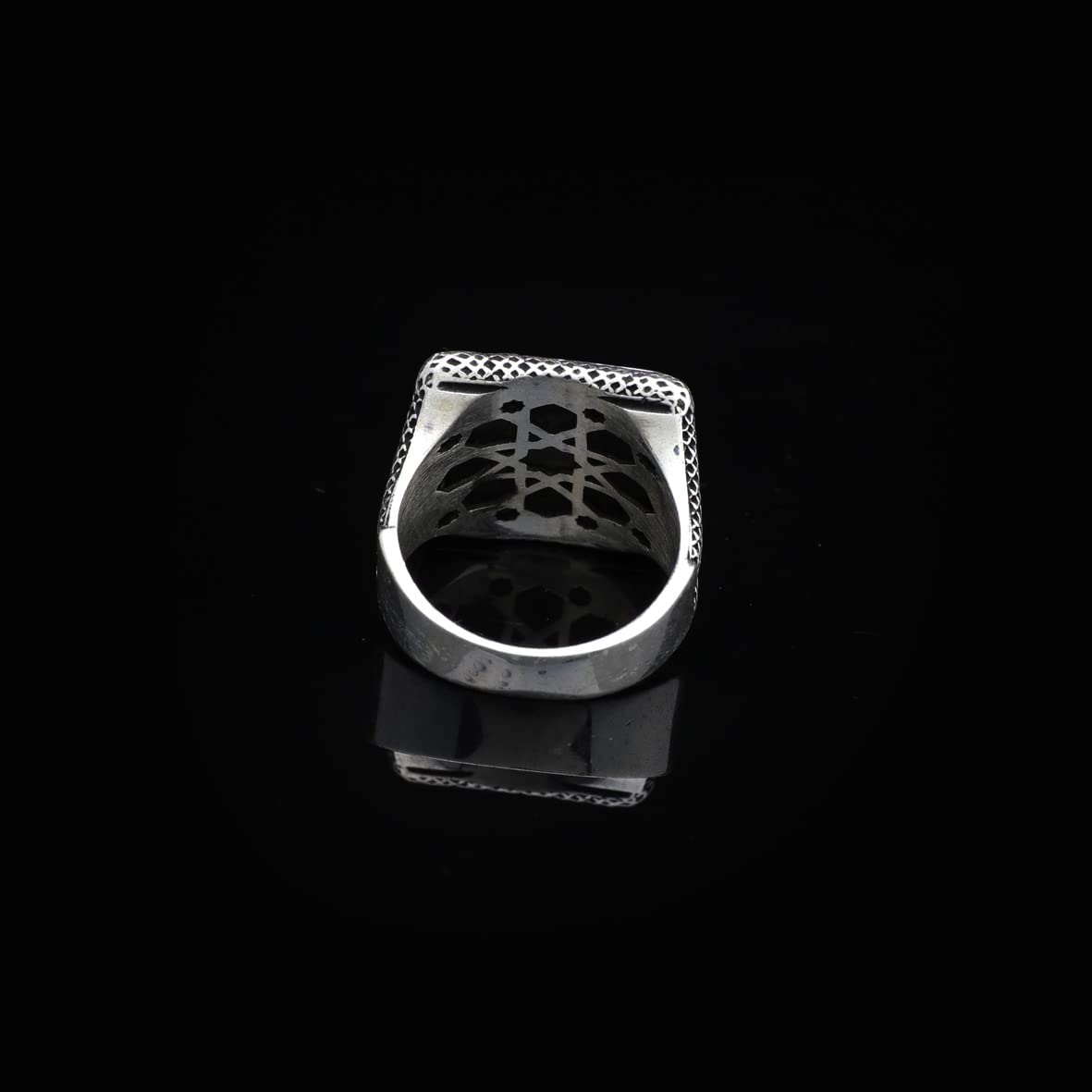925K Sterling Silver Anchor Ring