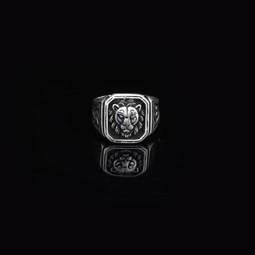 925K Sterling Silver Lion Ring