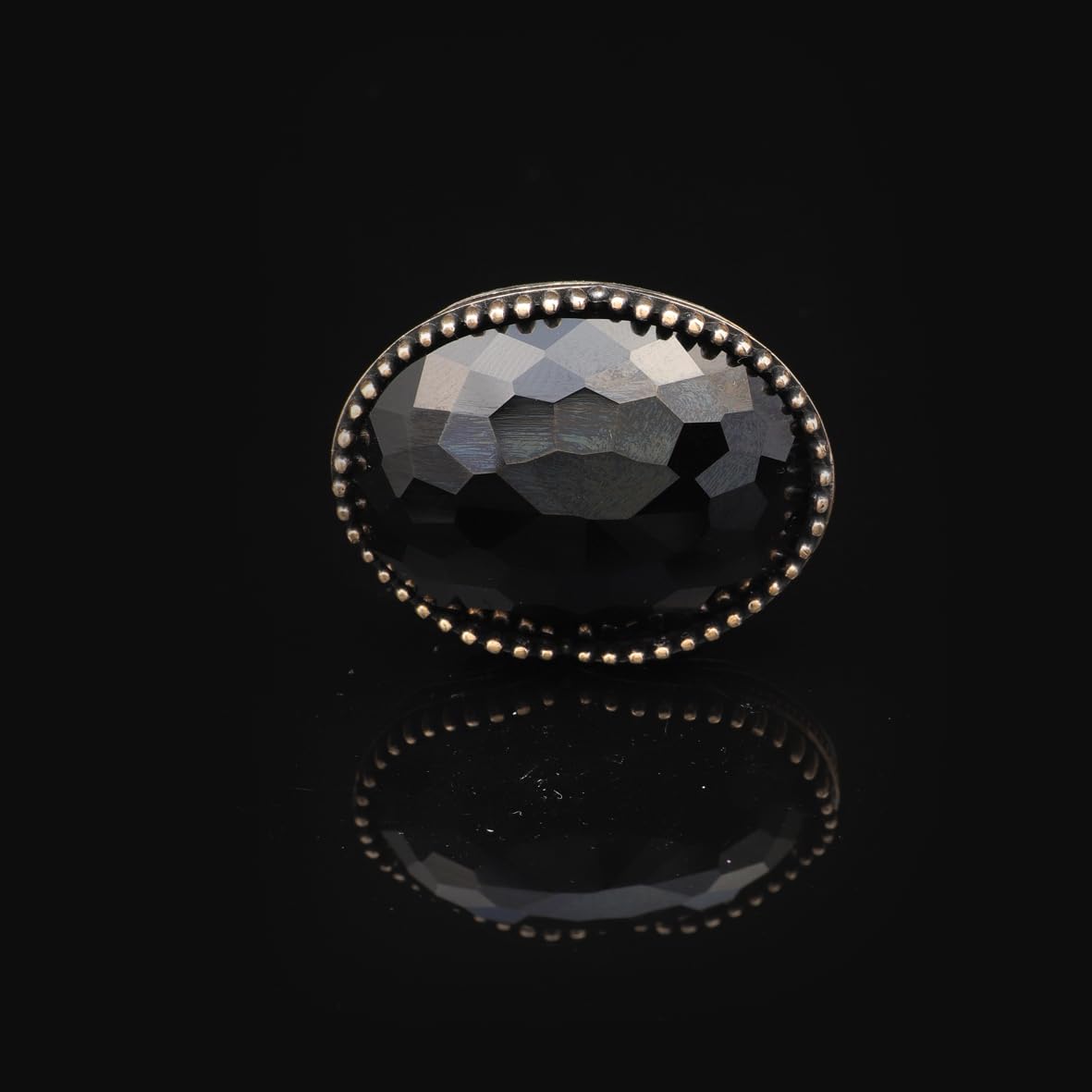 Vintage Black Onyx Ring with Large Oval Stone