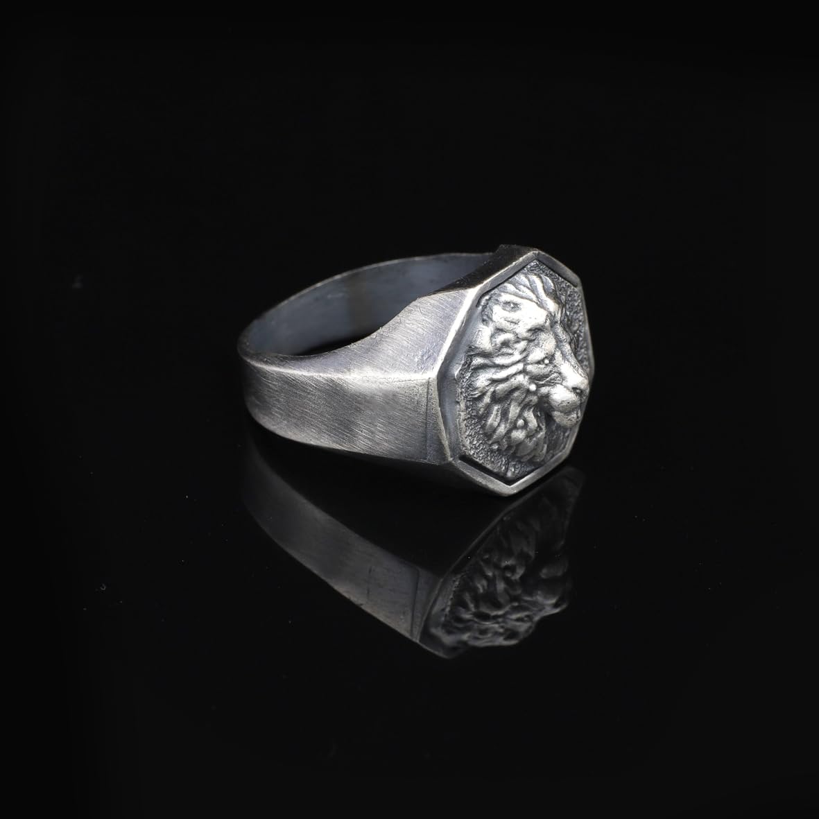 Handmade Pinky Lion Signet Ring - 925 Sterling Silver Men's Jewelry