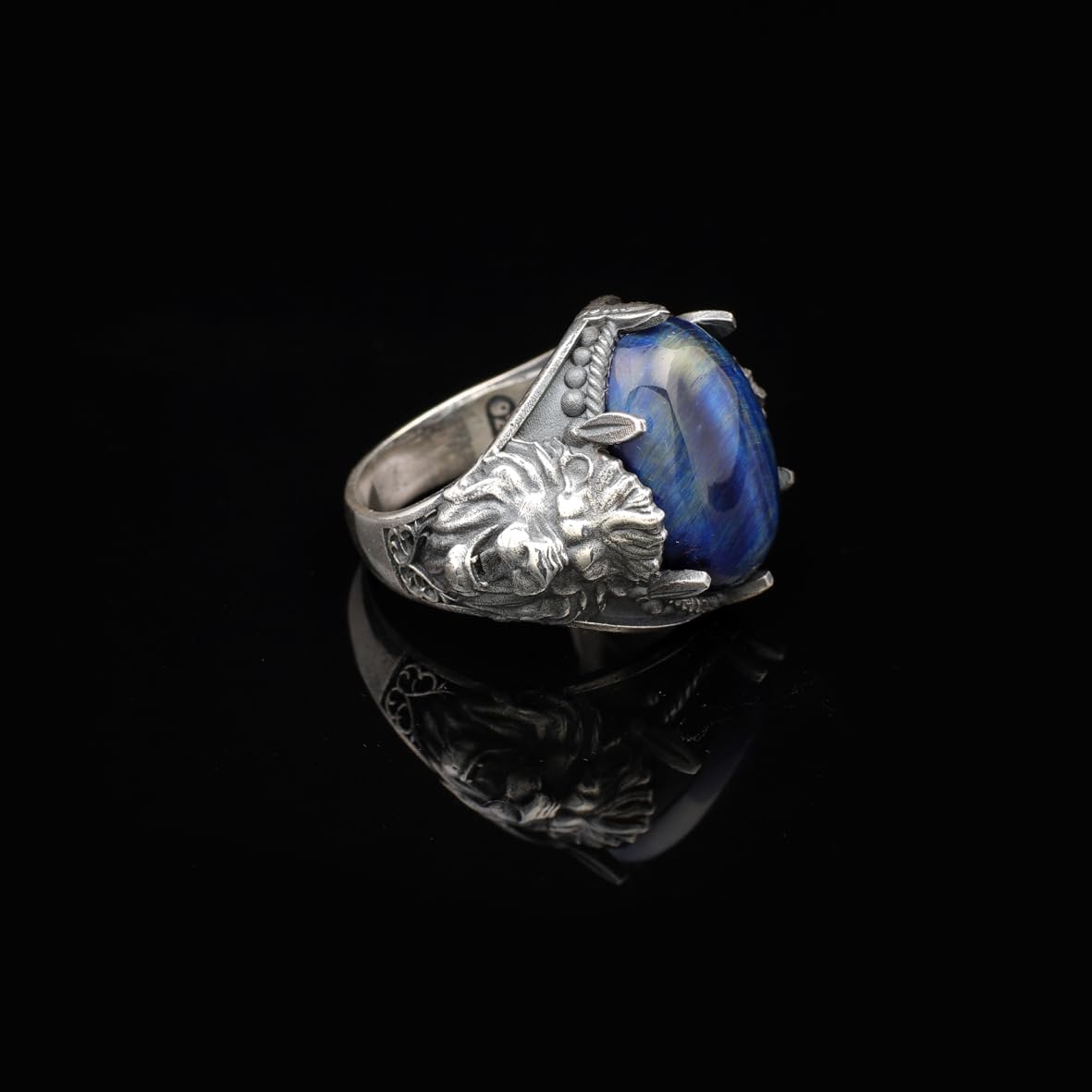 Men's 925 Sterling Silver Lion Ring with Blue Tiger Eye Oval Stone - Handmade Vintage Signet Ring