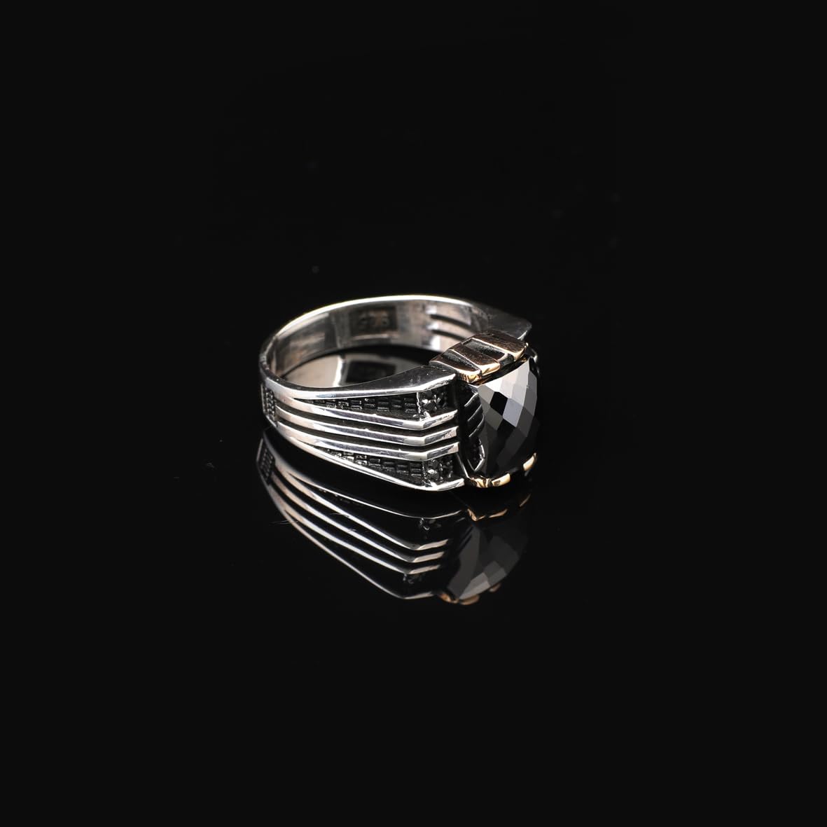 Handmade Onyx Gemstone Square Stone Pinky Ring for Men Vintage 925 Sterling Silver