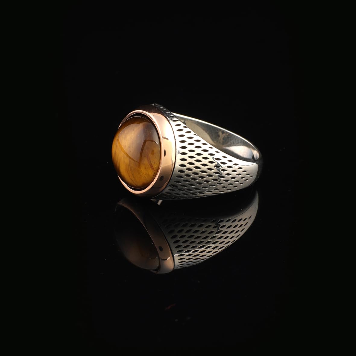 Men’s Tiger Eye Pinky Ring