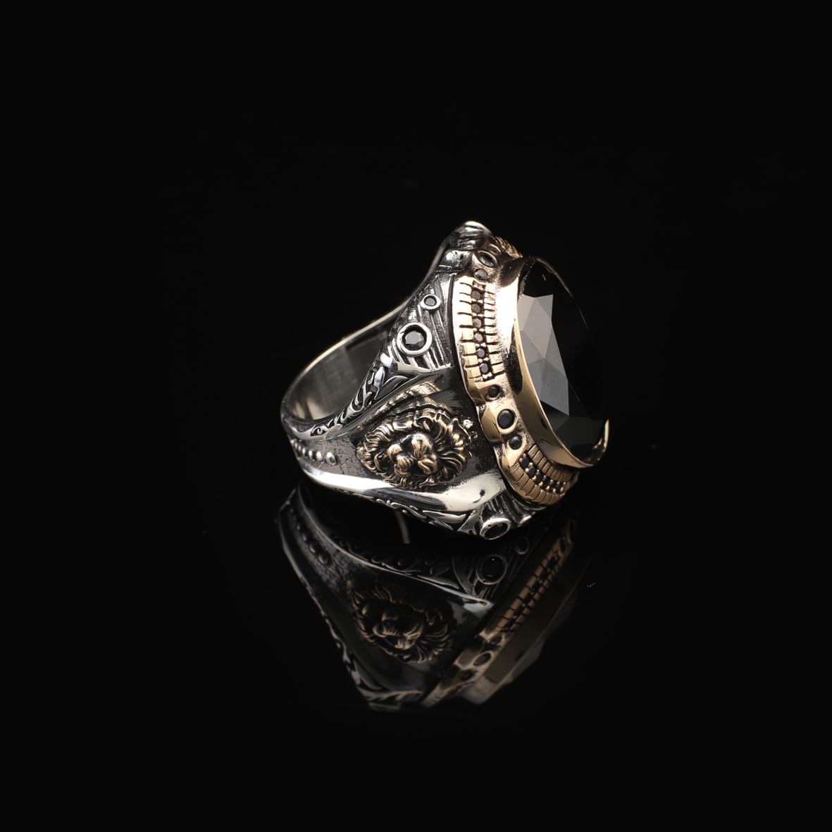 Men’s Lion Ring with Onyx Gemstone – Handmade Vintage Sterling Silver Animal Ring – Custom Engraved Engagement Signet Ring – Gift Silver Polishing Cloth Included