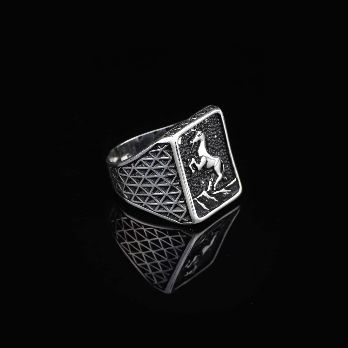 925K Sterling Silver Horse Ring