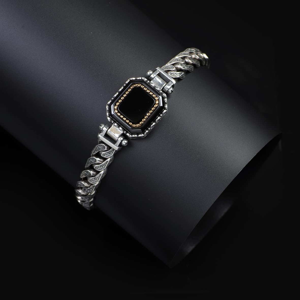 Made to Order Personalized Gothic Vintage Pattern 925 Sterling Silver Chain Bracelet for Men with Onyx Gemstone - Hand-Engraved Handmade Bracelet