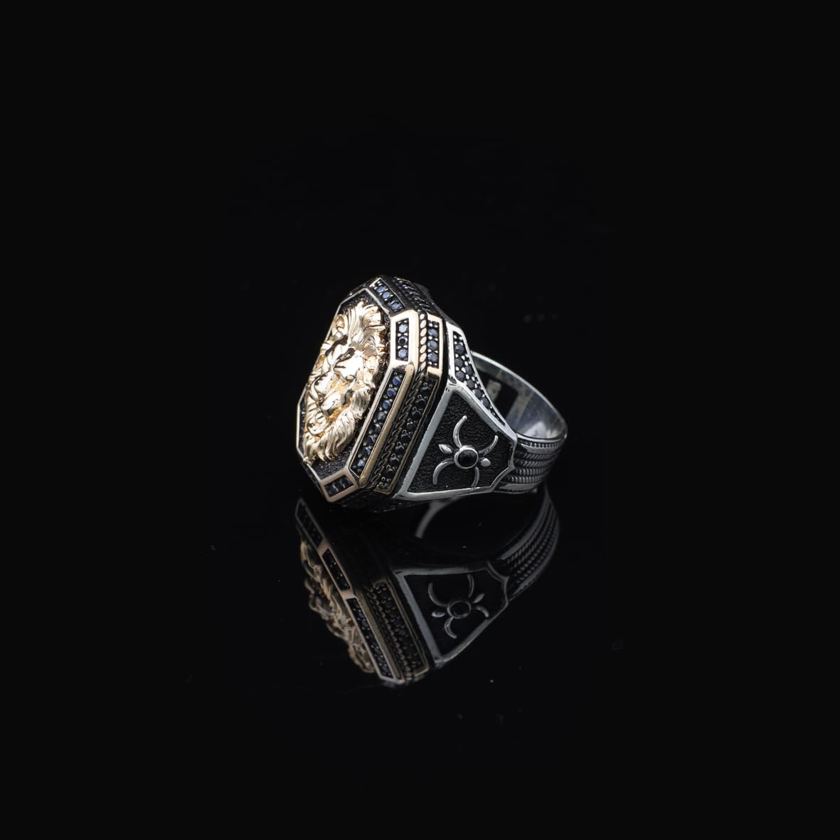 Micro Onyx Stone Lion Ring - Signet Gemstone Ring for Men Vintage Handmade 925 Sterling Silver - Comes with Silver Polishing Cloth Gift