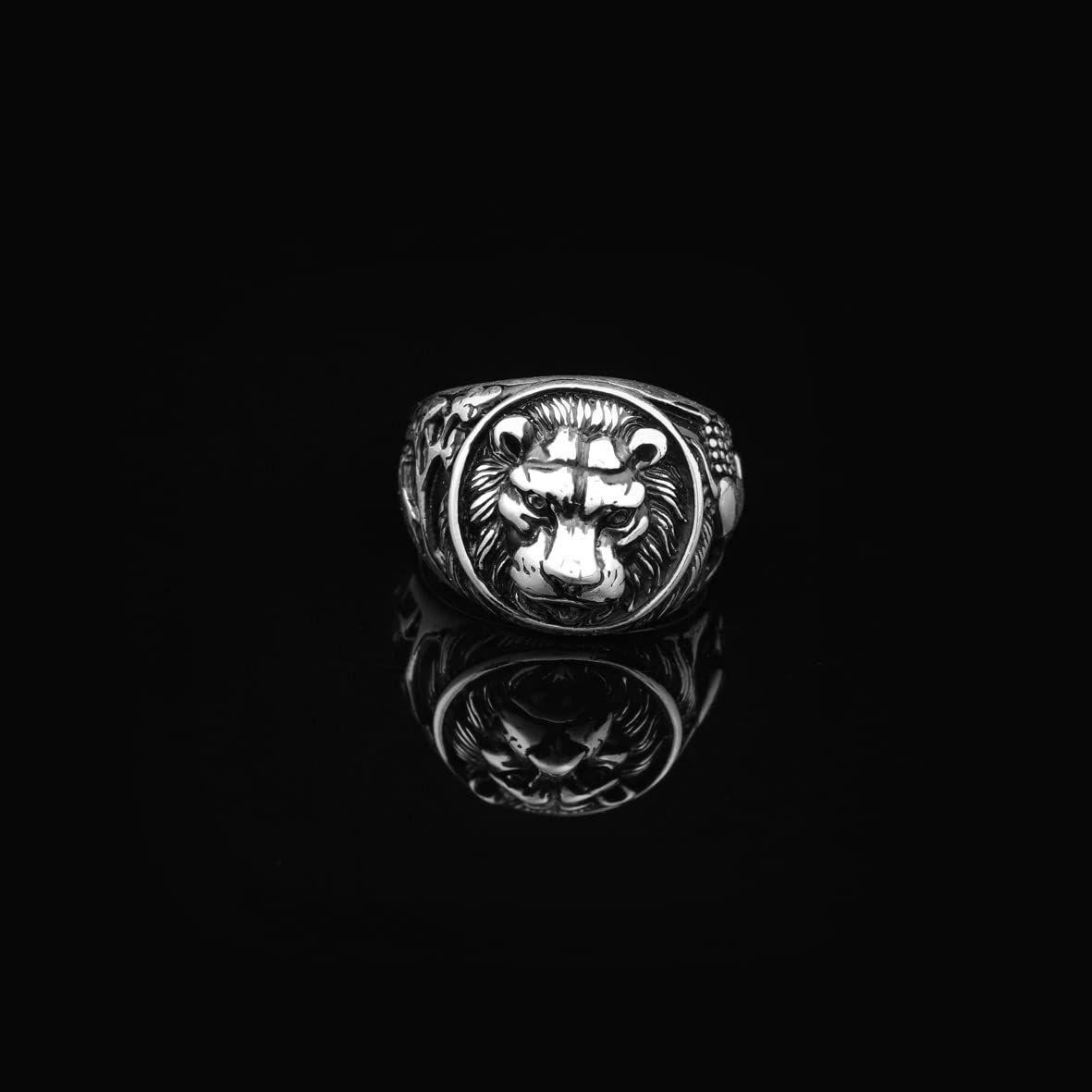 925K Sterling Silver Lion Ring