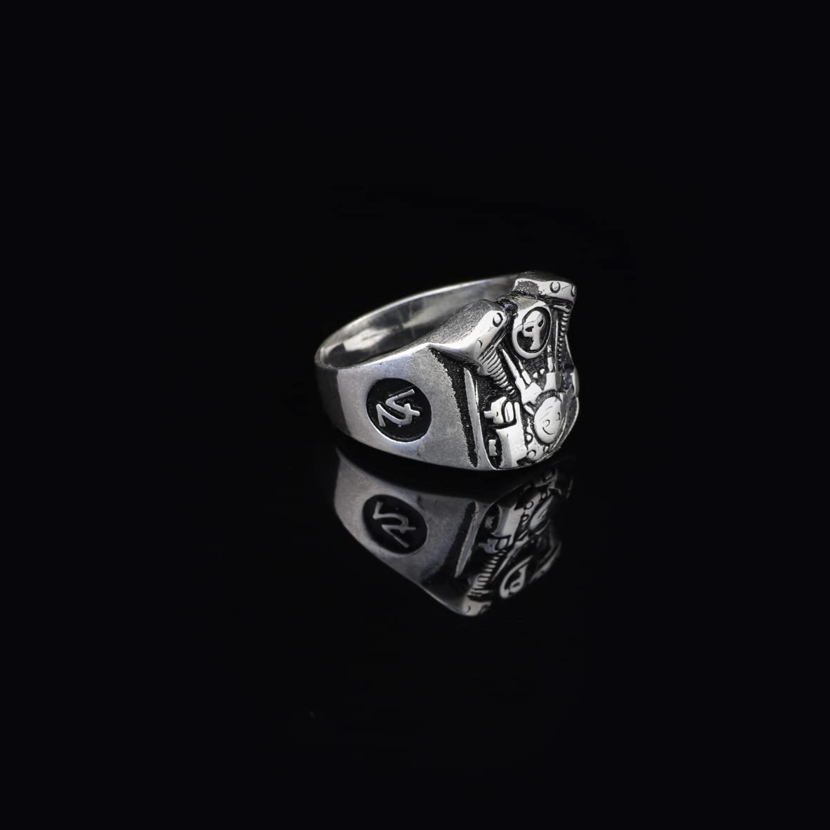 Skull Ring