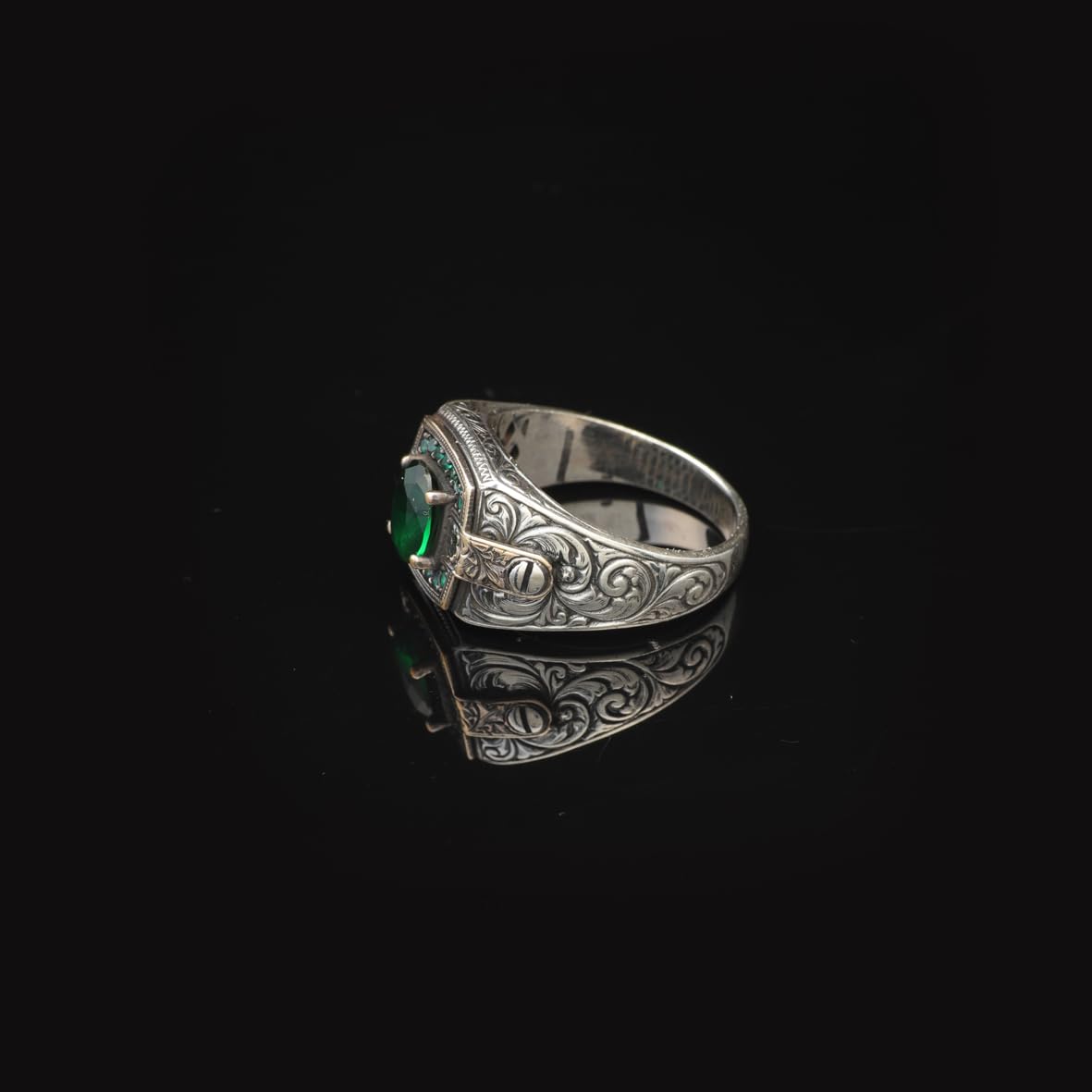 Vintage Emerald Micro Stone Ring - Men's Gemstone Engagement Ring in 925 Sterling Silver - Turkish Handmade Polished Ring with Silver Polishing Cloth Gift