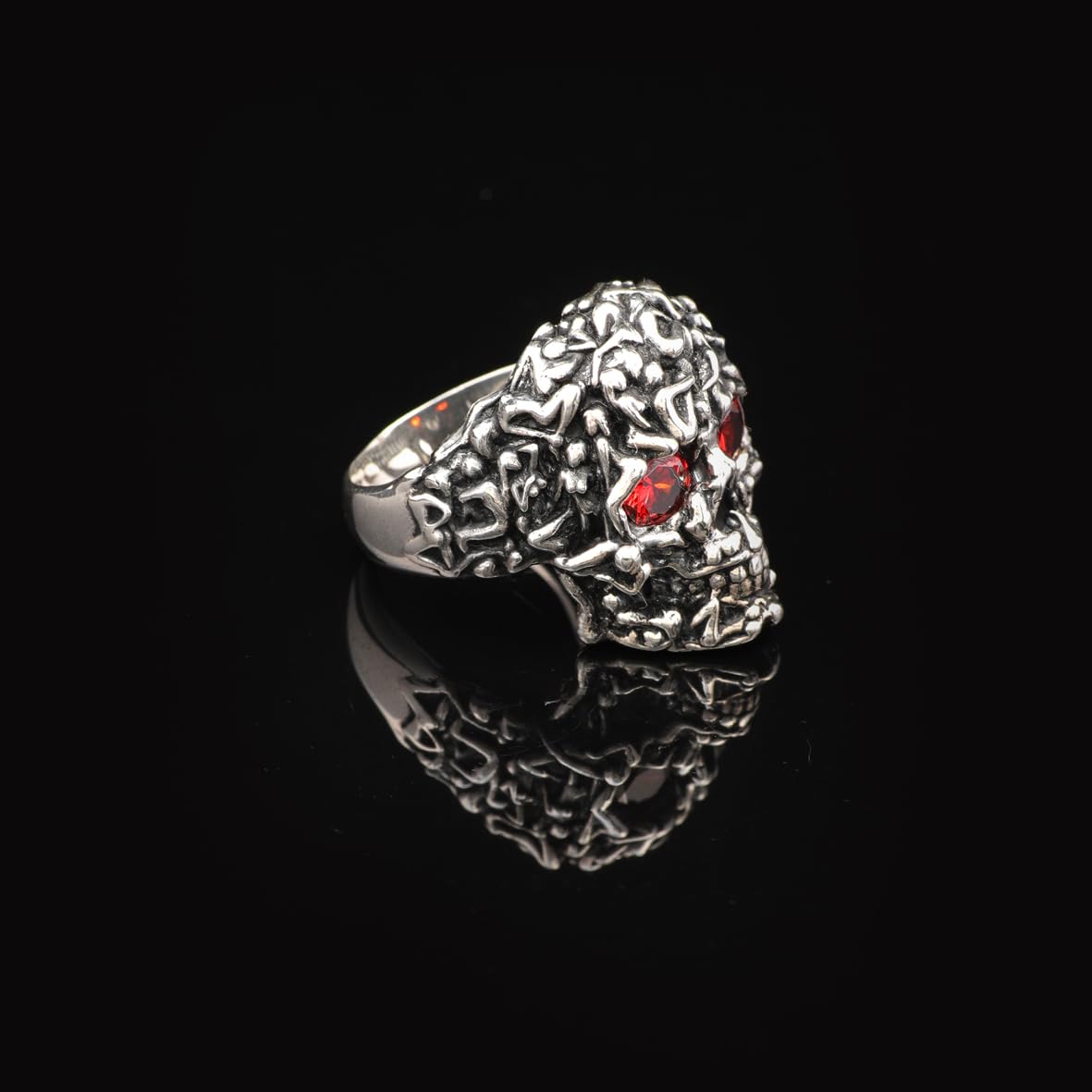 Handmade Vintage Skull Ring with Garnet Stone - Polished 925 Sterling Silver Men's Ring