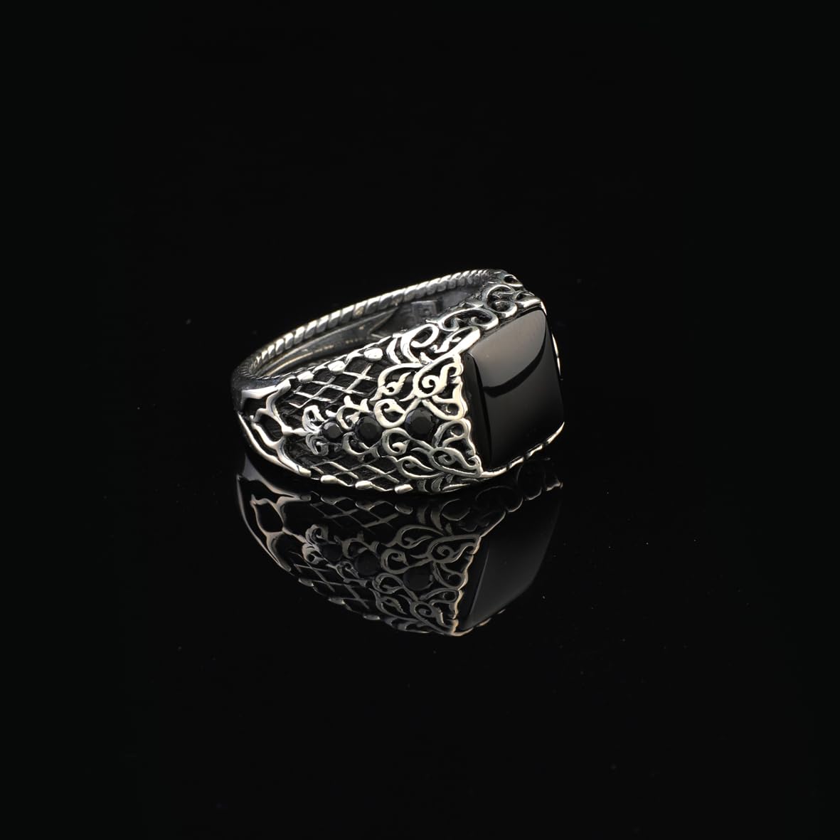 Men's Black Onyx Pinky Ring