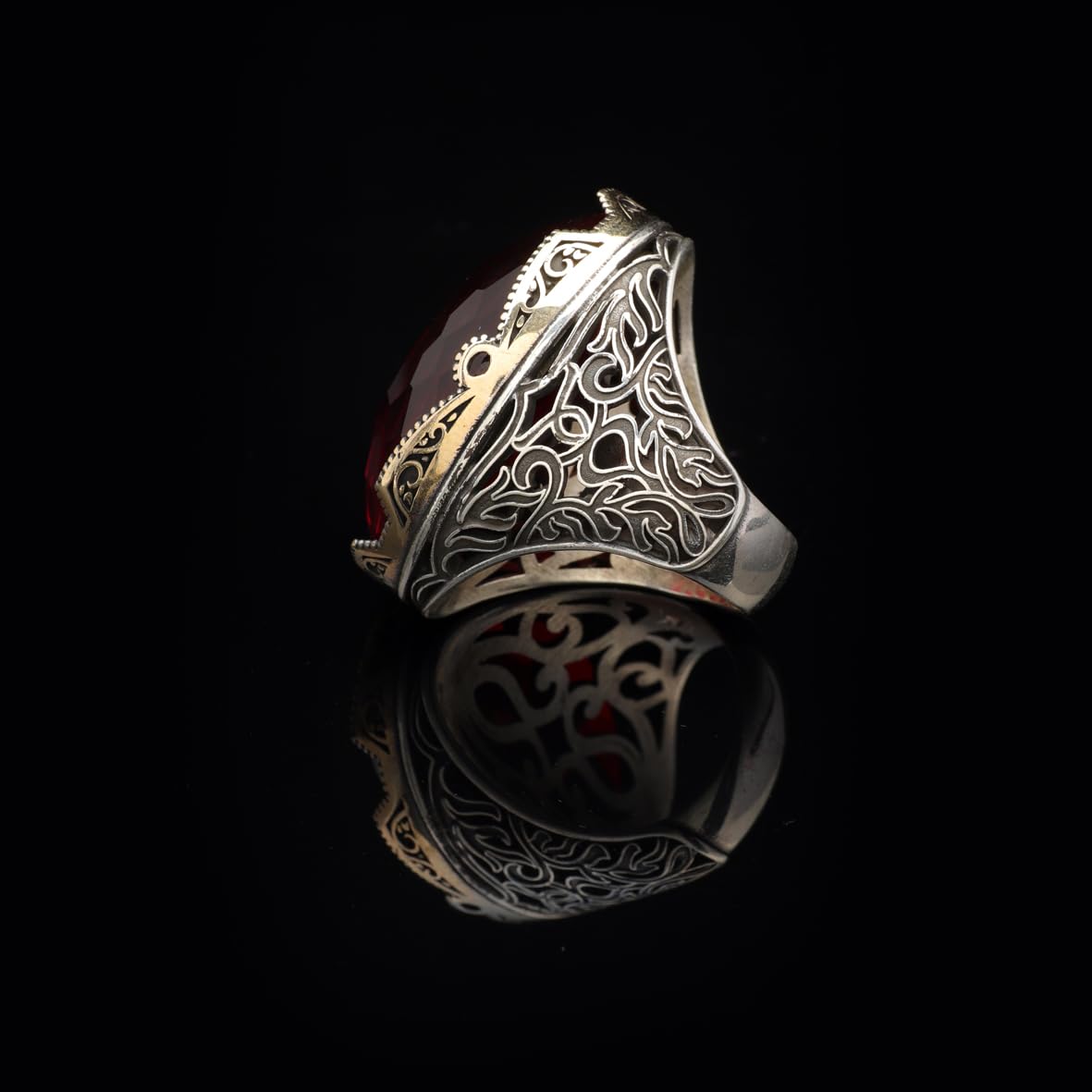Garnet Ring with Large Oval Stone – Vintage 925 Sterling Silver Men’s Ring