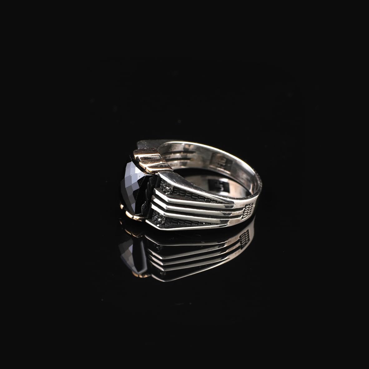 Handmade Onyx Gemstone Square Stone Pinky Ring for Men Vintage 925 Sterling Silver