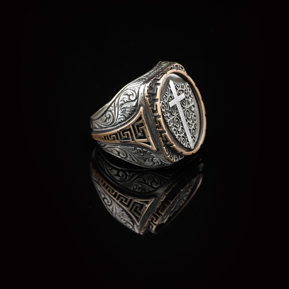 Vintage Shield Cross Signet Ring for Men - 925 Sterling Silver Christian Statement Ring - Polished Handmade Engagement Ring with Custom Engraving