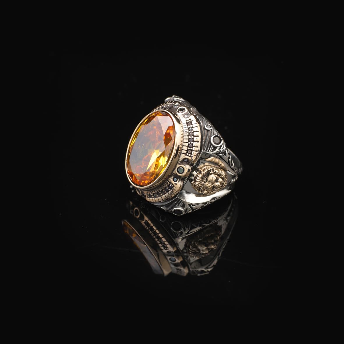 Men’s Vintage Citrine Lion Signet Ring – Handmade Sterling Silver Ring with Gemstone – Animal-Inspired Ring for Men – Custom Engraving – Gift Silver Polishing Cloth