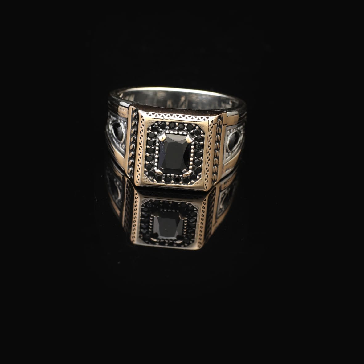Vintage Onyx Signet Ring for Men – Handmade Sterling Silver Pinky Ring with Gemstone – Ottoman Style Engagement Ring with Custom Engraving & Gift Silver Polishing Cloth