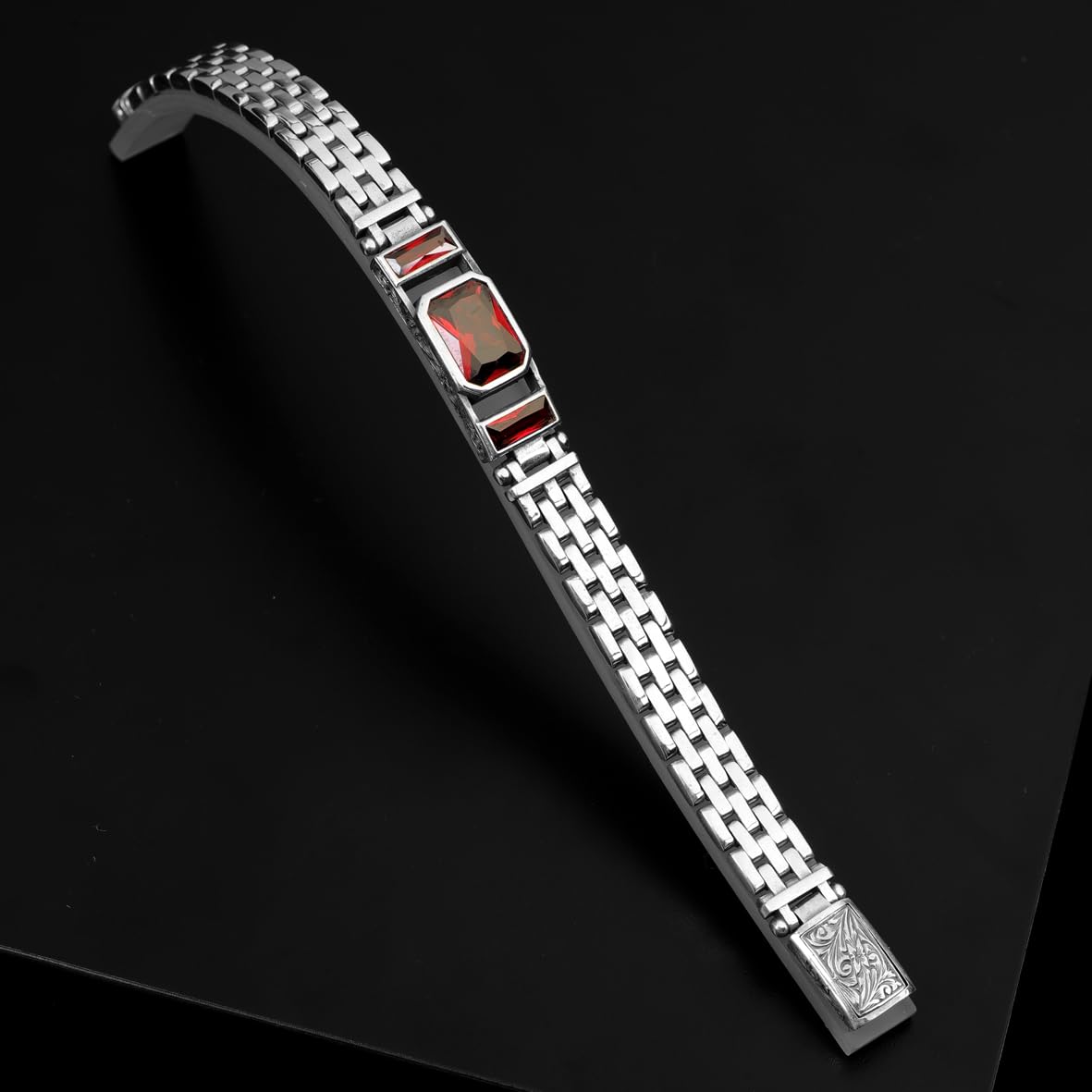 Handmade Garnet Bracelet for Men – Gothic Vintage Chain Bracelet in Sterling Silver – Made to Order