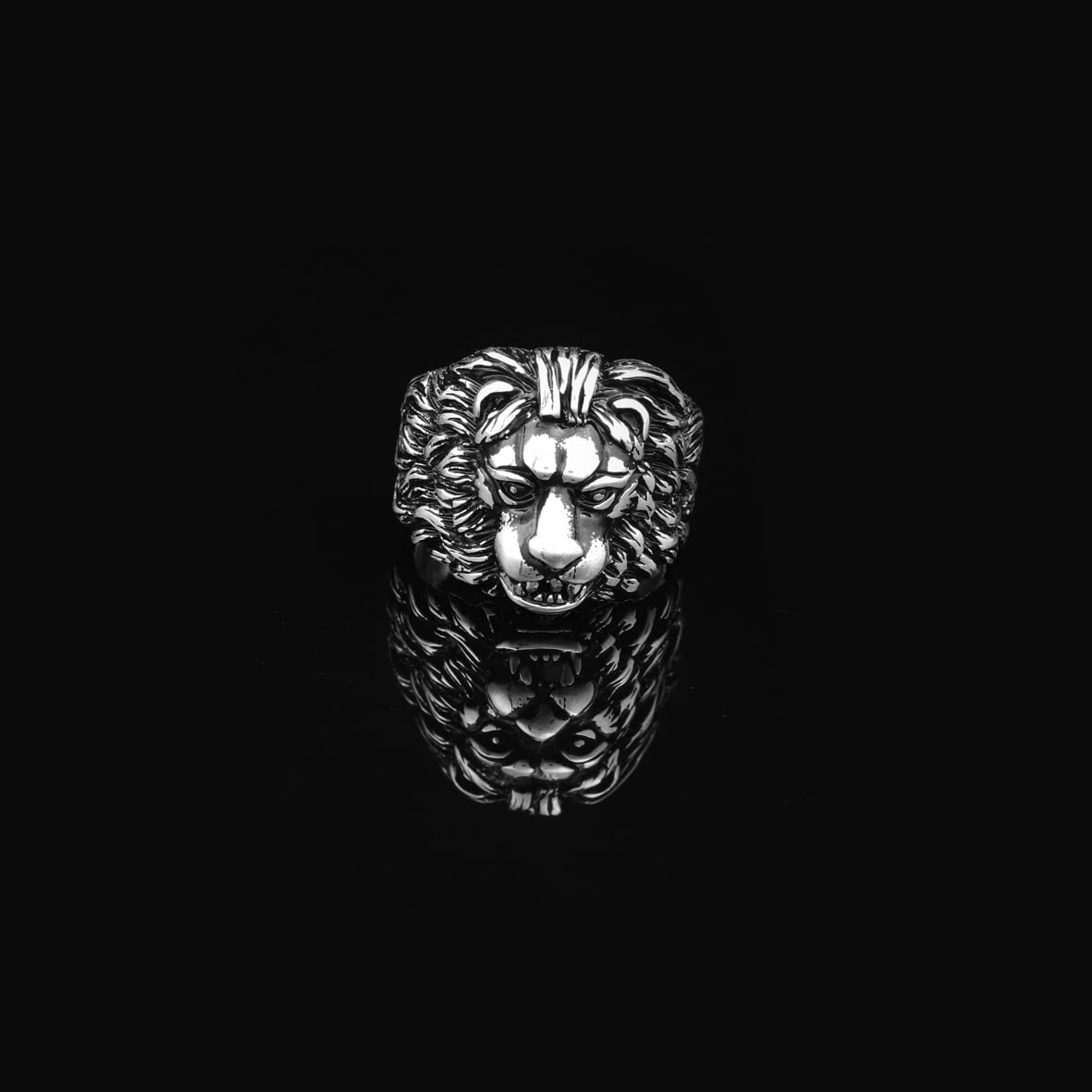 925K Sterling Silver Lion Ring