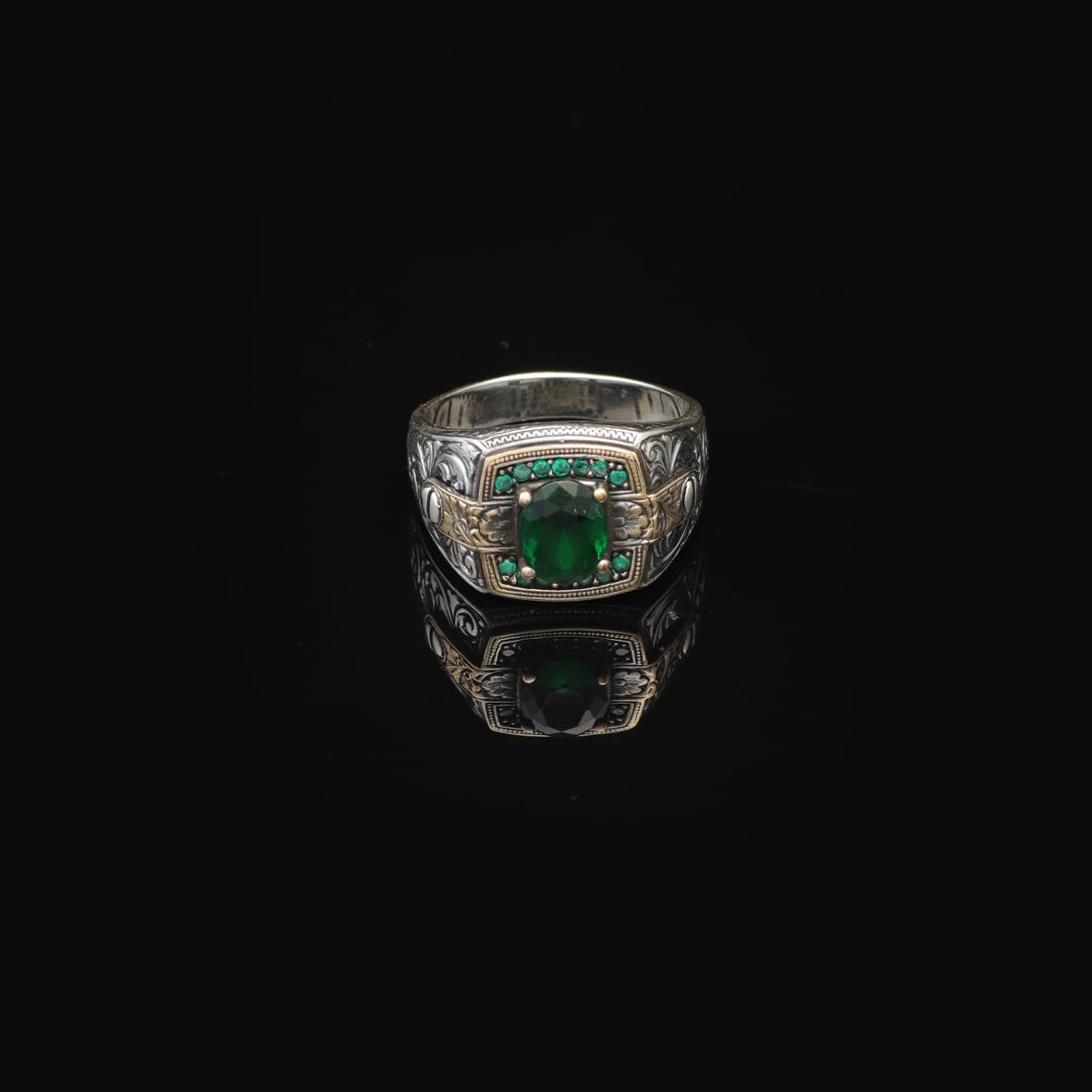 Vintage Emerald Micro Stone Ring - Men's Gemstone Engagement Ring in 925 Sterling Silver - Turkish Handmade Polished Ring with Silver Polishing Cloth Gift