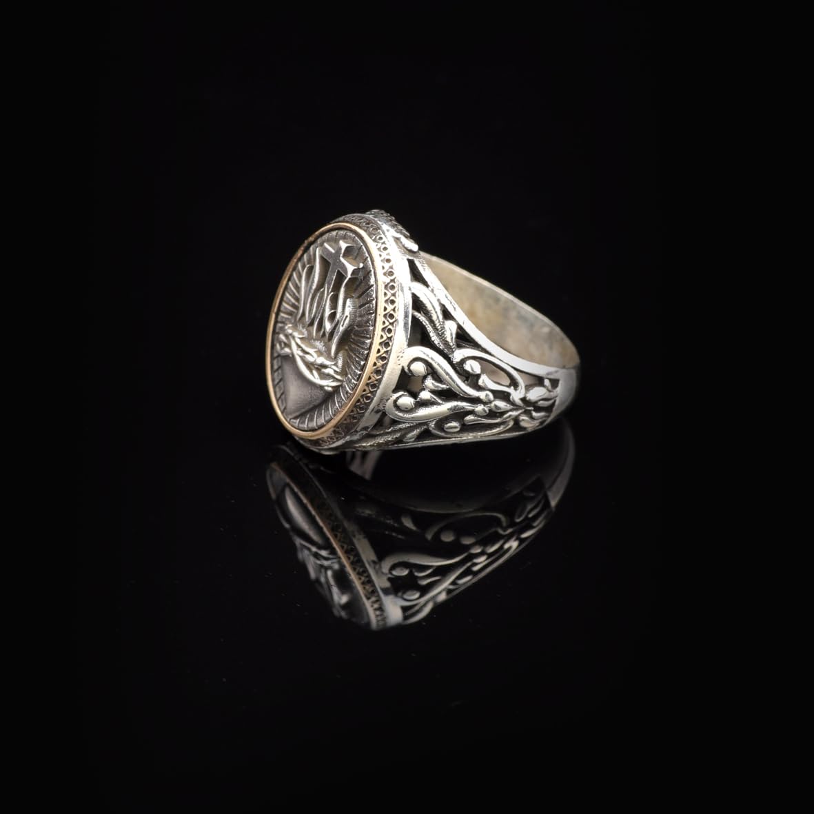Men's 925 Sterling Silver Cross Signet Ring - Christian Vintage Statement Ring - Polished Handmade Engagement Ring with Custom Engraving - Silver Polishing Cloth Gift Included