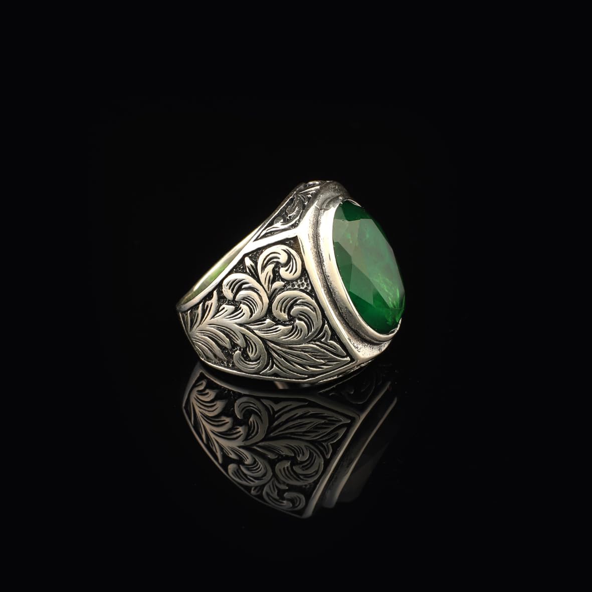 Men's Vintage Ottoman Emerald Ring