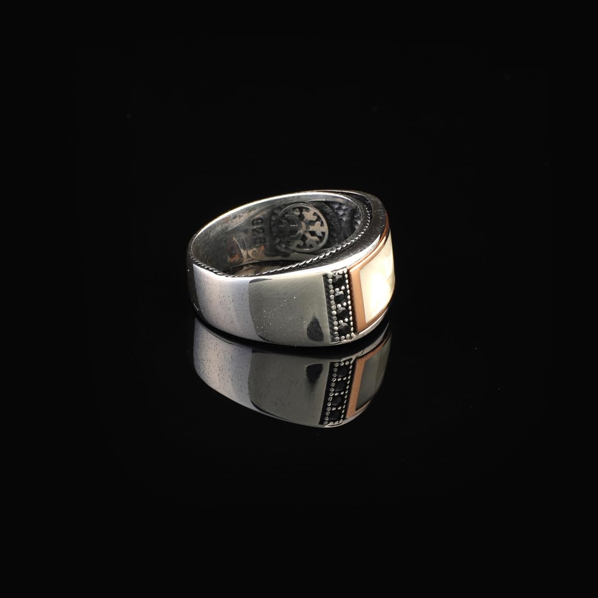 Vintage Mother of Pearl Signet Ring