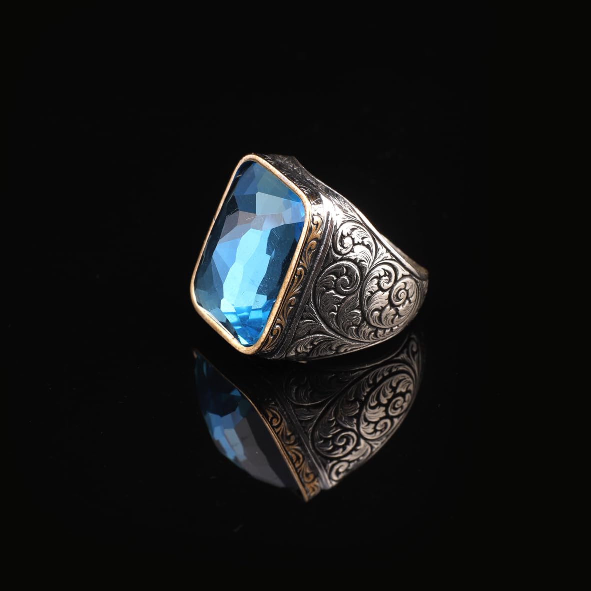 "Handmade Vintage Men's Ring with 925 Sterling Silver and Gemstone - Unique Jewelry Piece - Ring with Silver Polishing Cloth Gift