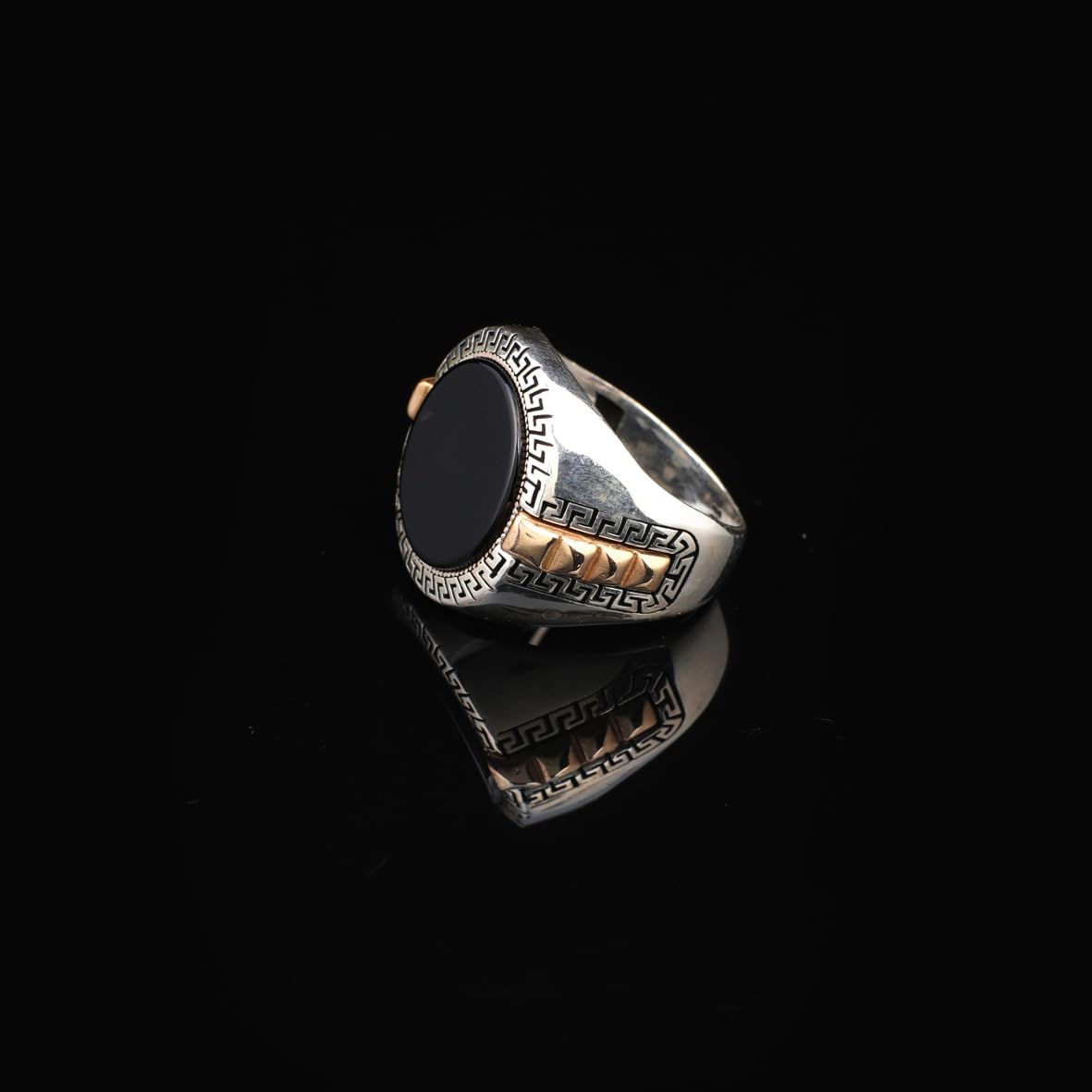 Handmade Onyx Gemstone Round Stone Engagement Ring for Men Vintage 925 Sterling Silver